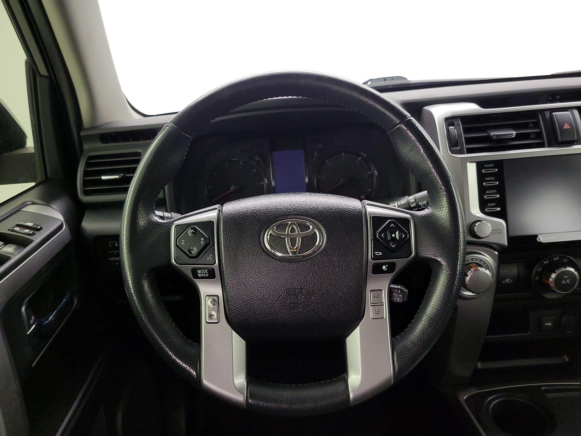 Thumbnail: 2023 Toyota 4Runner - 10