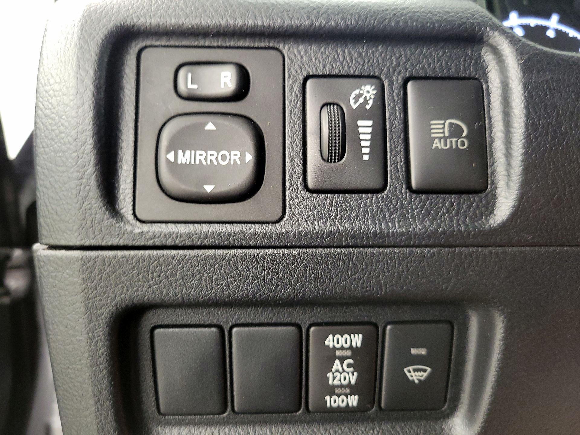 Thumbnail: 2023 Toyota 4Runner - 13