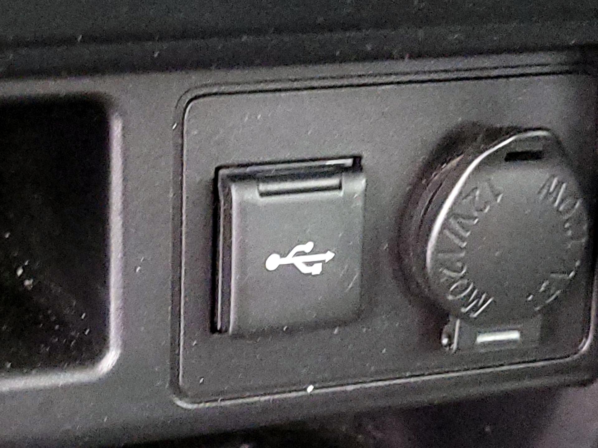 Thumbnail: 2023 Toyota 4Runner - 18