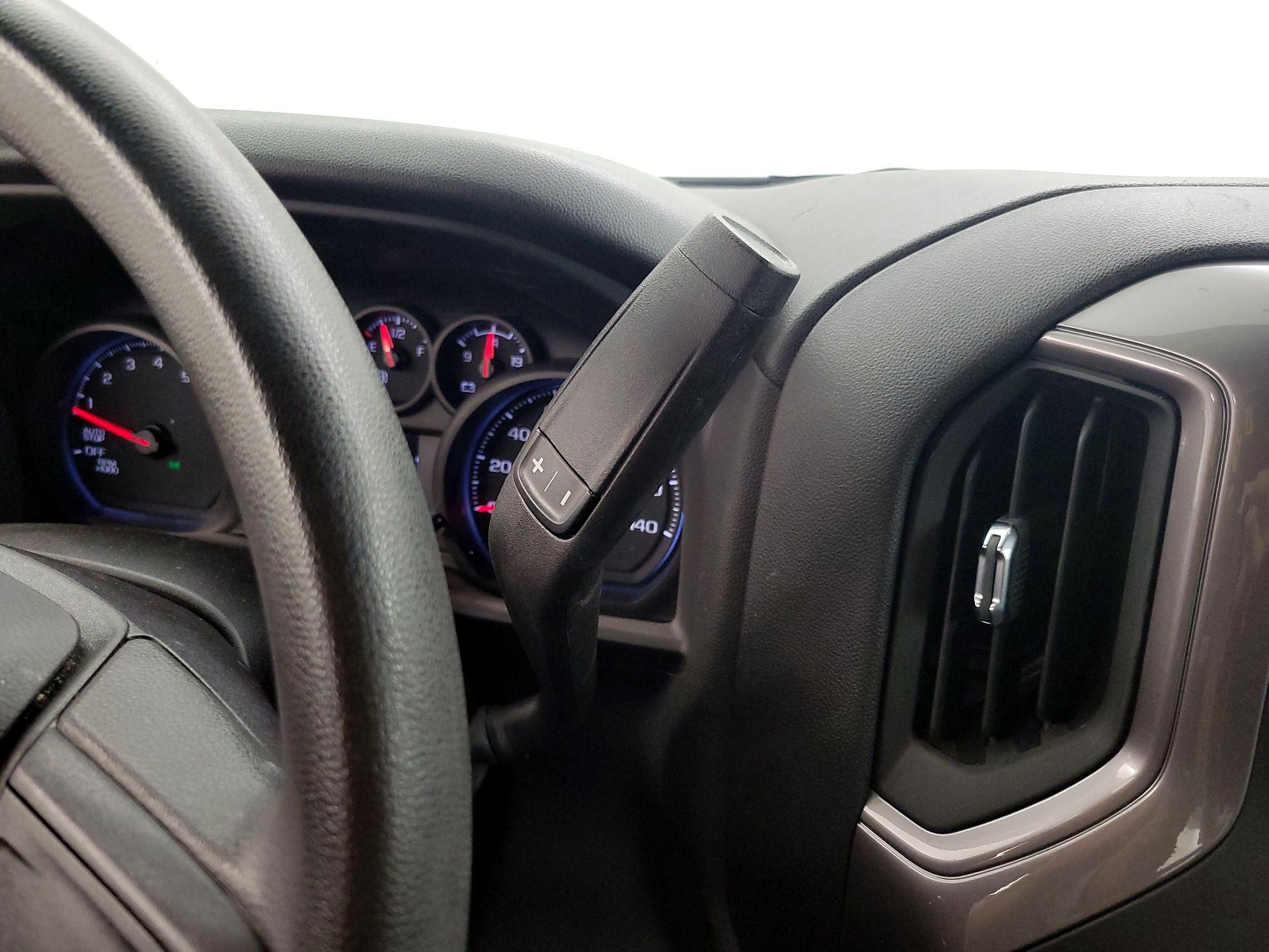 Thumbnail: 2023 Chevrolet Silverado 1500 - 17