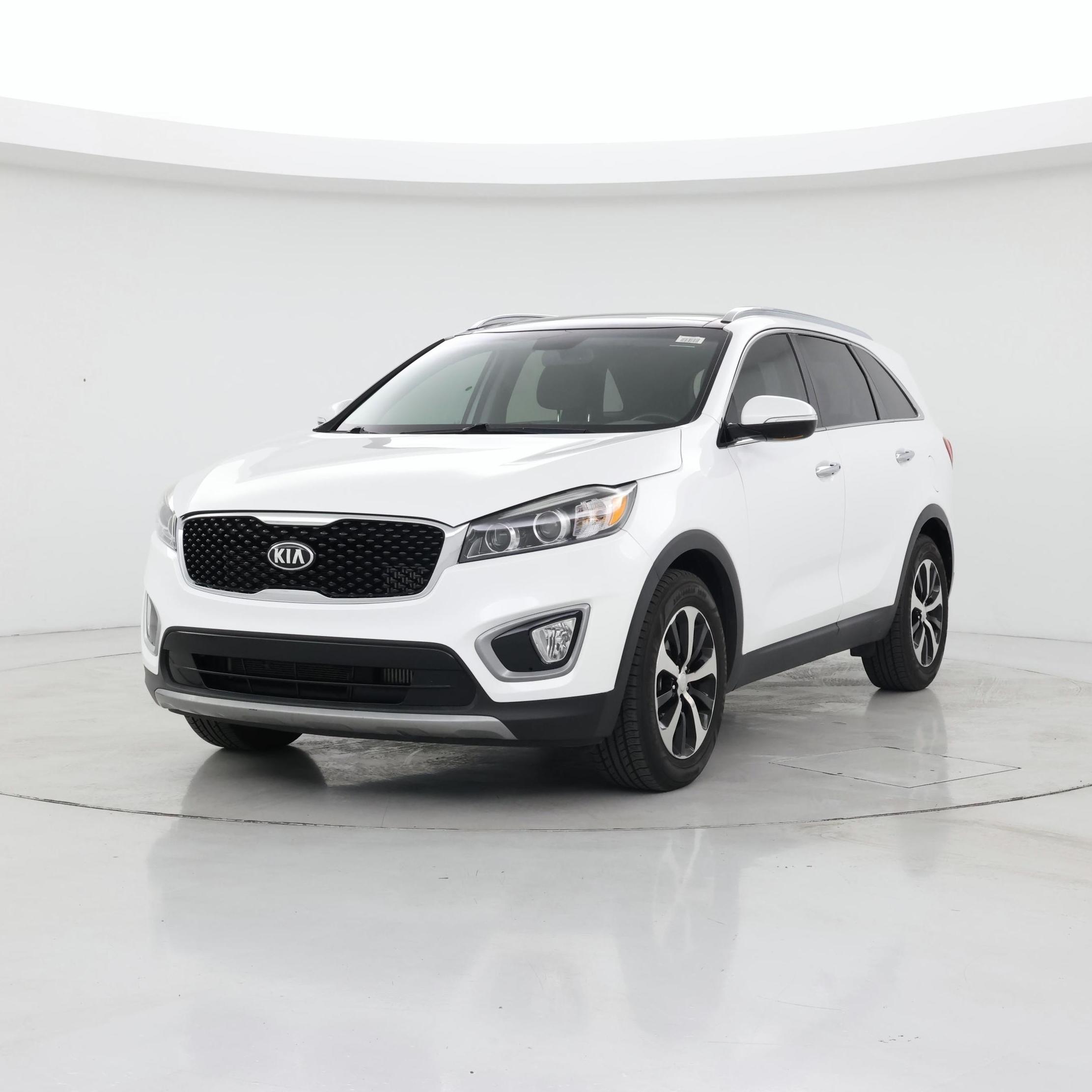 Thumbnail: 2016 Kia Sorento - 4