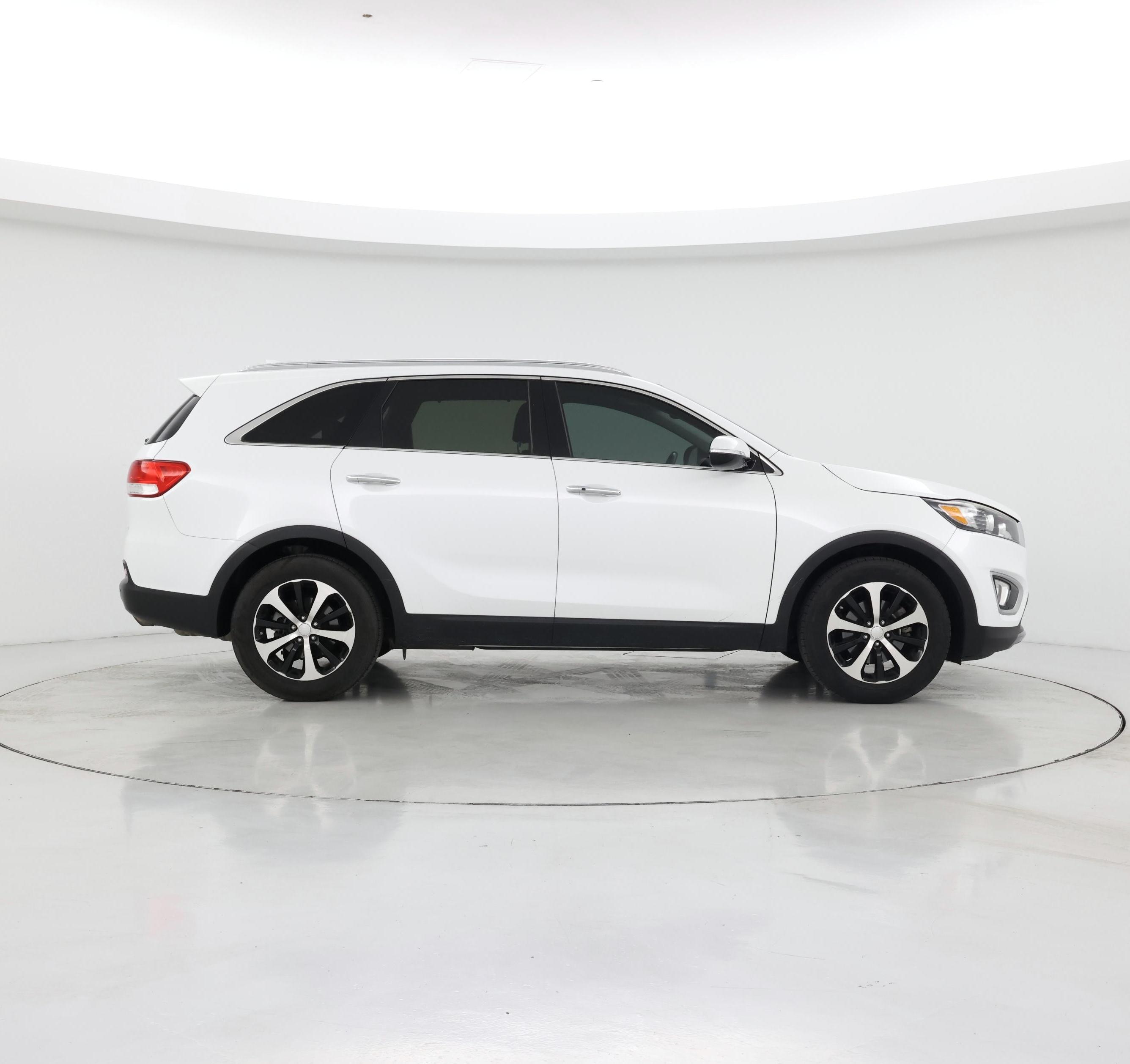 Thumbnail: 2016 Kia Sorento - 7