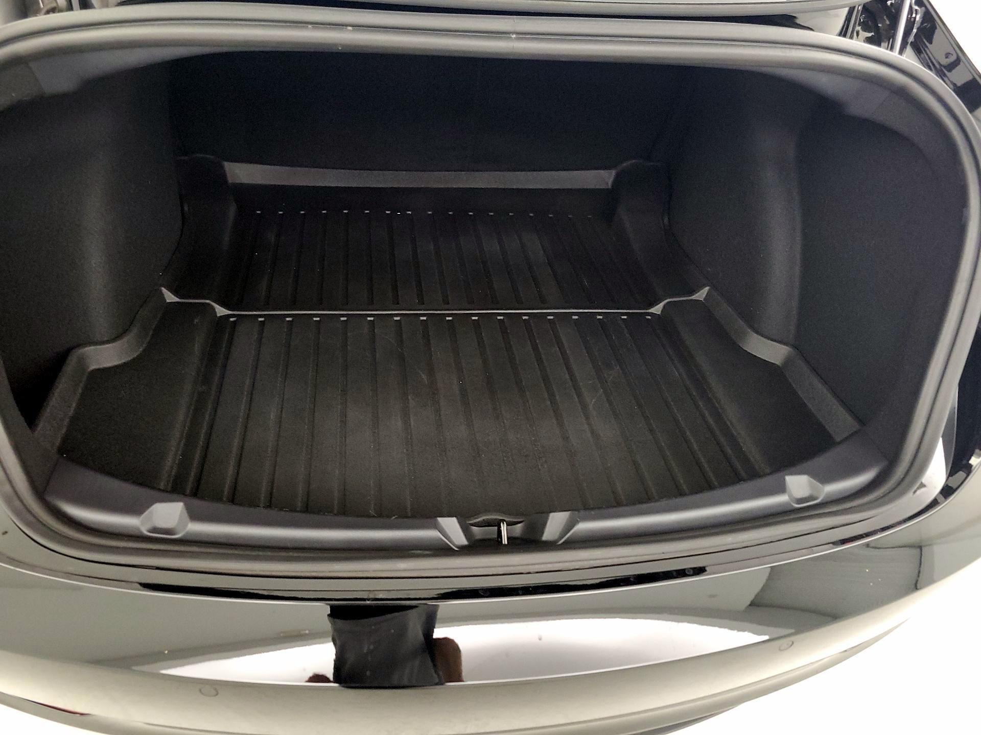 Thumbnail: 2022 Tesla Model 3 - 19