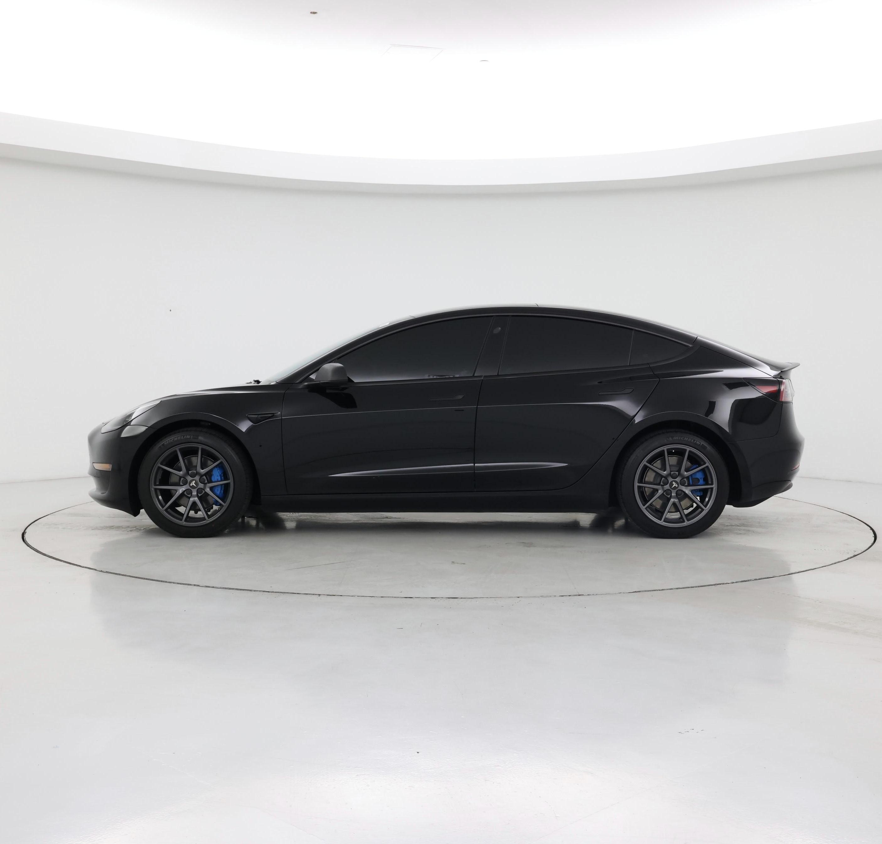 Thumbnail: 2022 Tesla Model 3 - 3