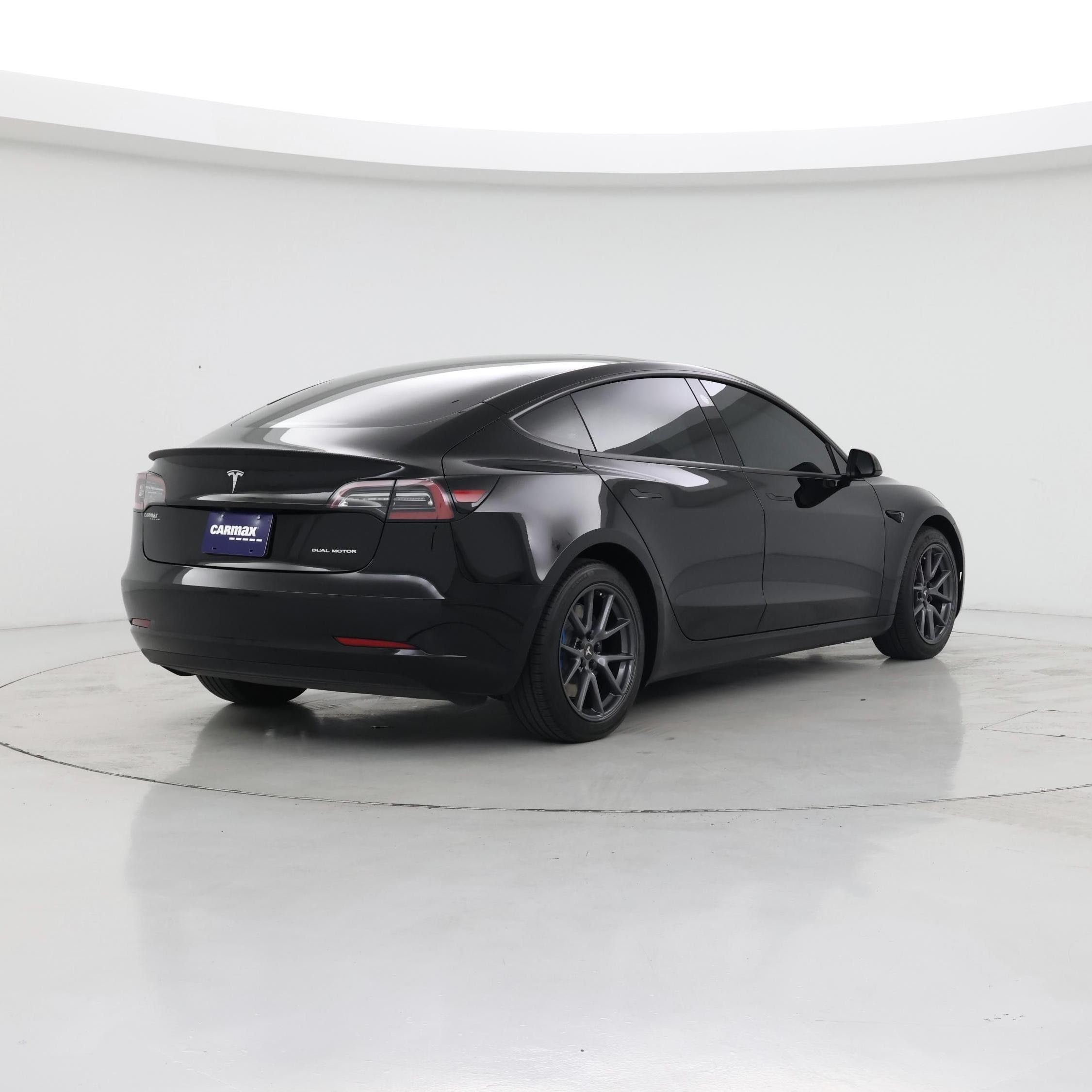 Thumbnail: 2022 Tesla Model 3 - 8