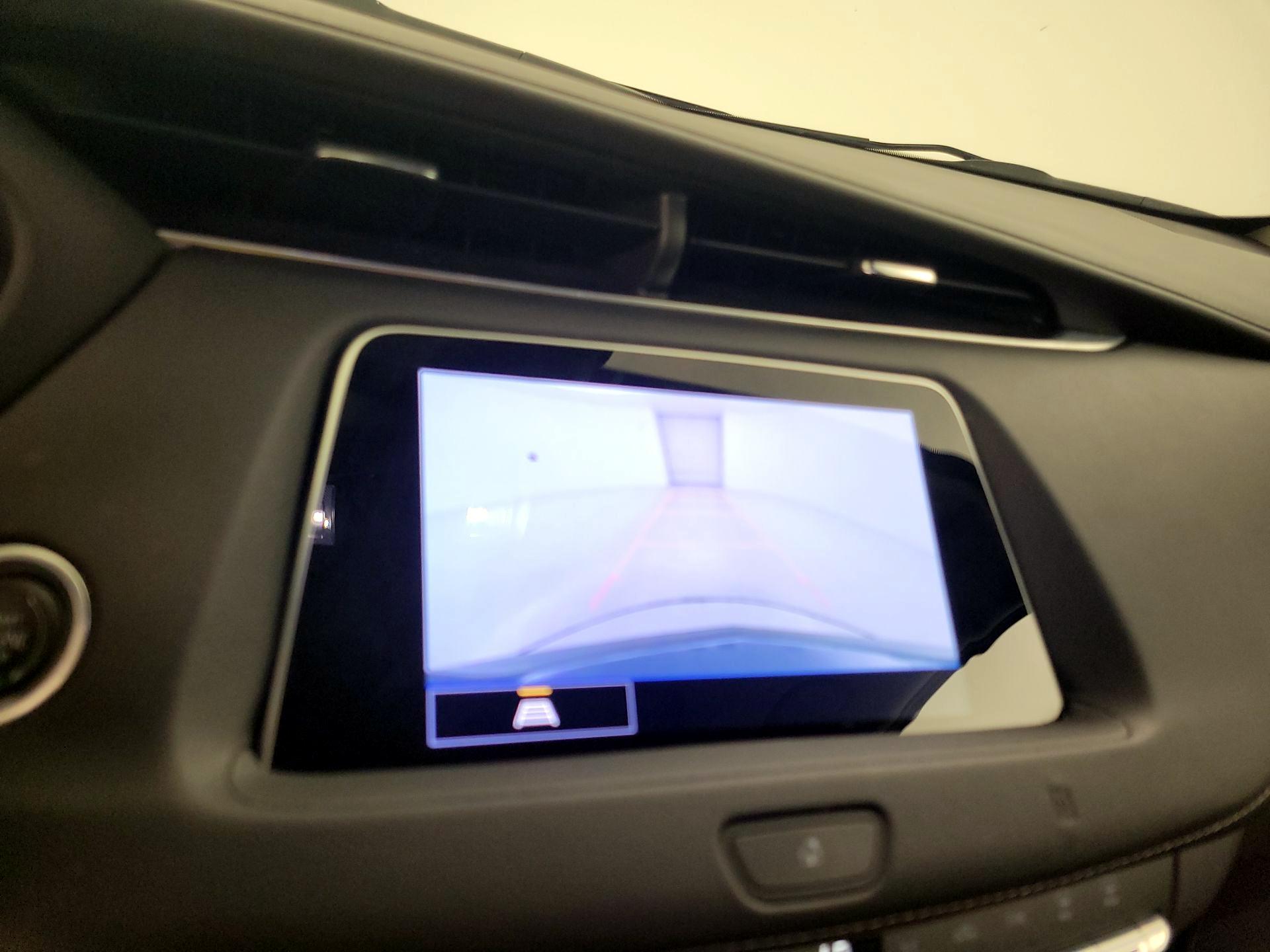 Thumbnail: 2021 Cadillac XT4 - 15