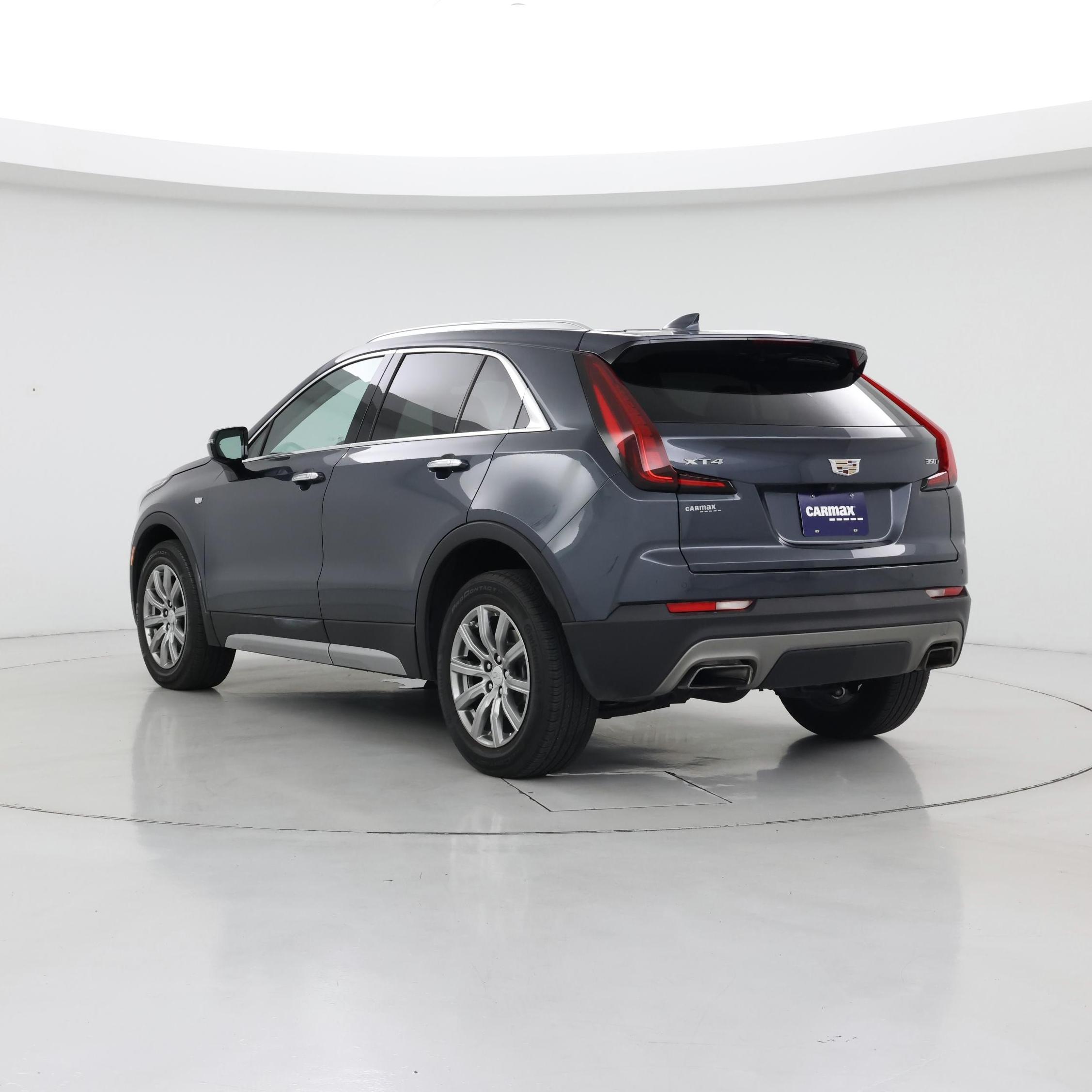 Thumbnail: 2021 Cadillac XT4 - 2