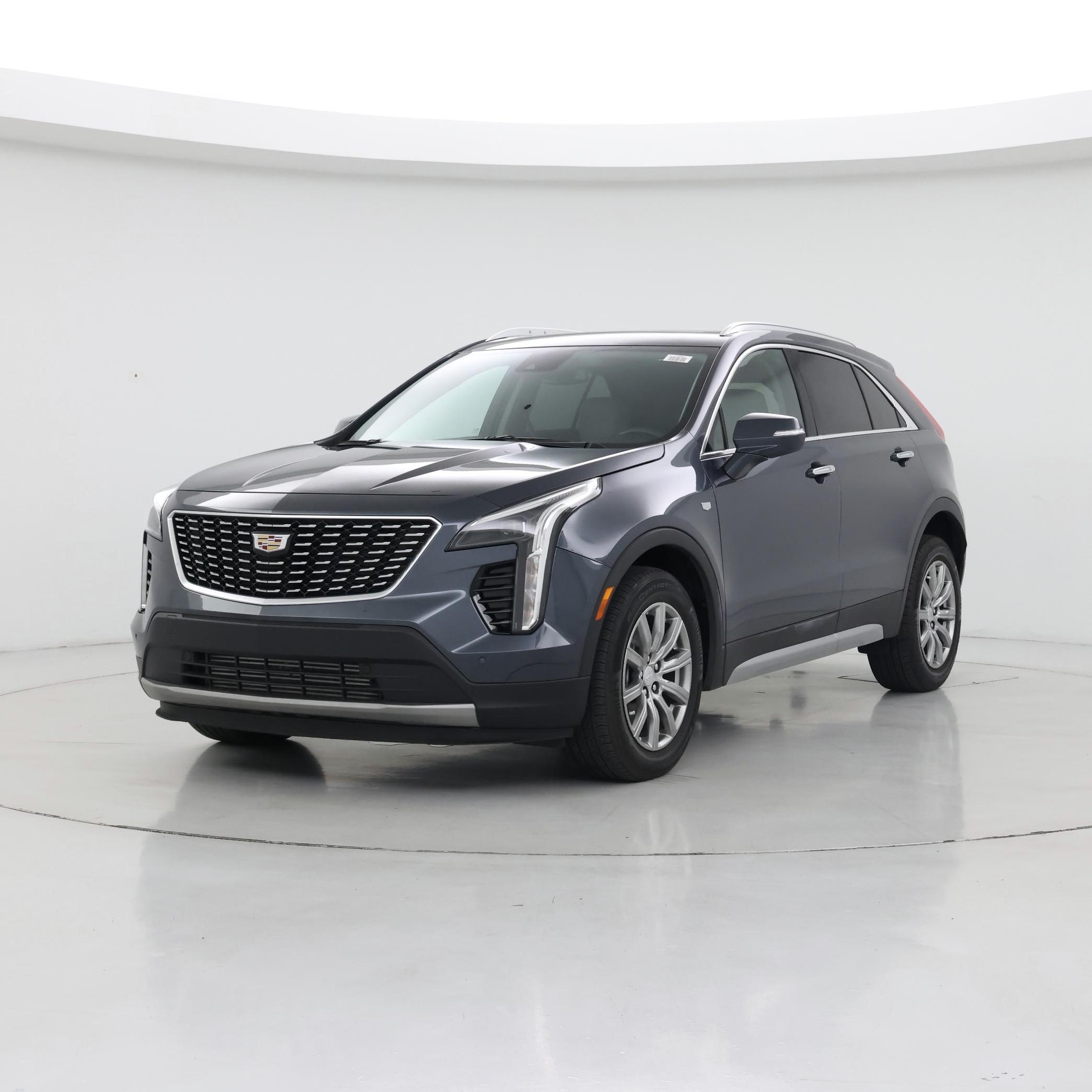 Thumbnail: 2021 Cadillac XT4 - 4