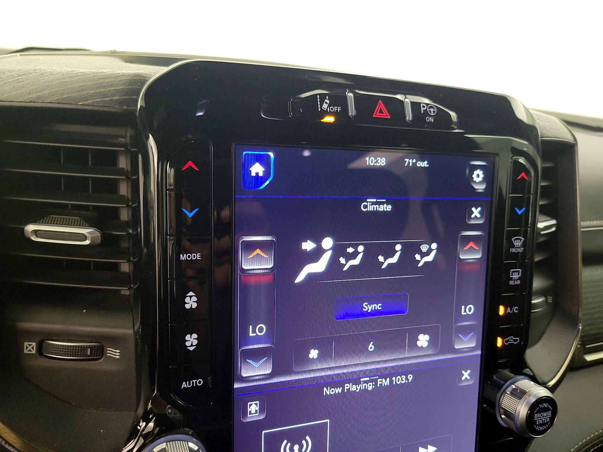 Thumbnail: 2019 RAM 1500 - 17