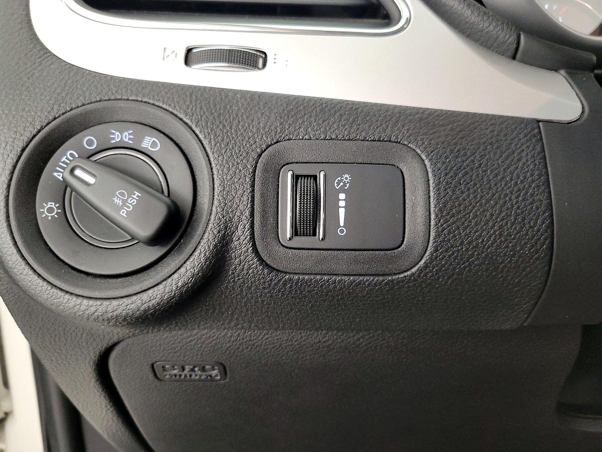 Thumbnail: 2018 Dodge Journey - 13