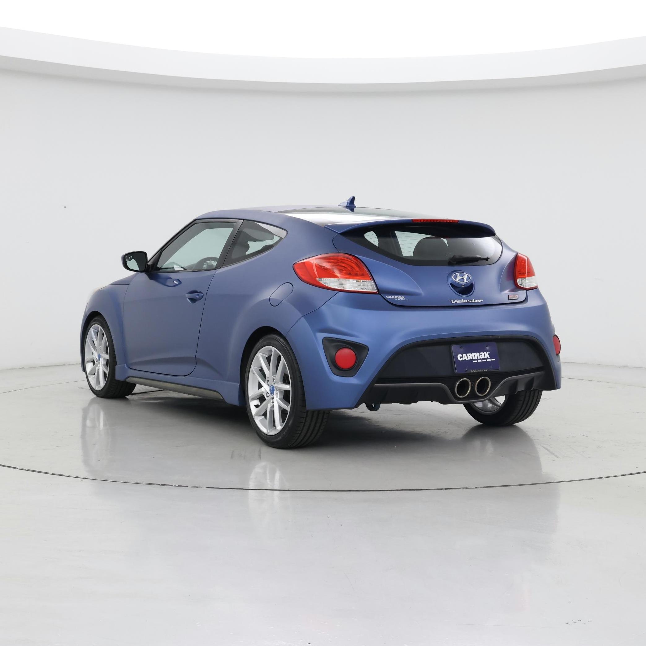 Thumbnail: 2016 Hyundai Veloster - 2