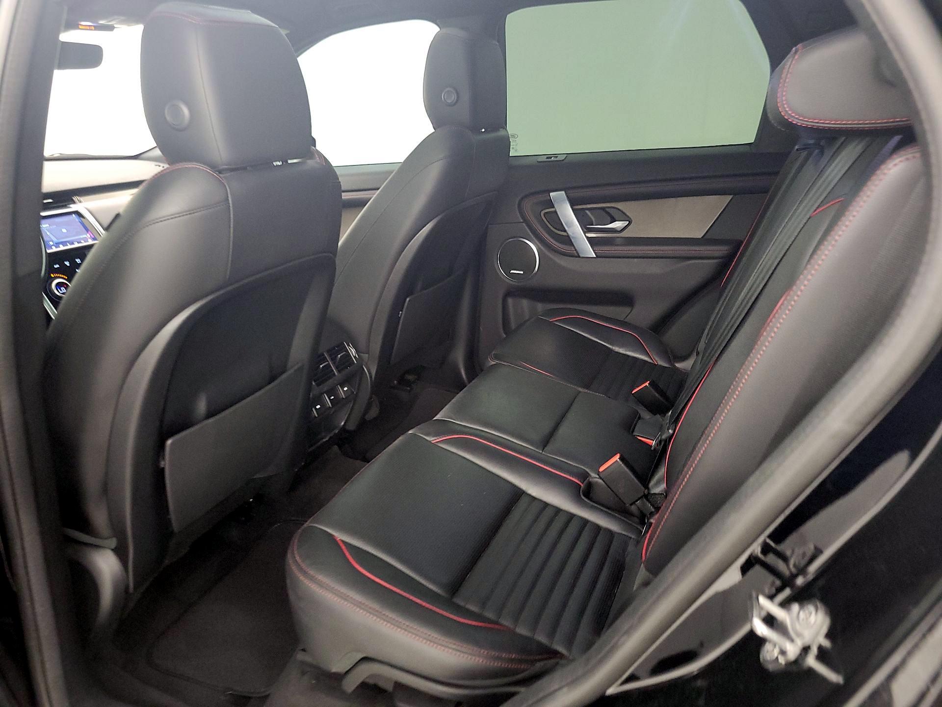 Thumbnail: 2020 Land Rover Discovery Sport - 20