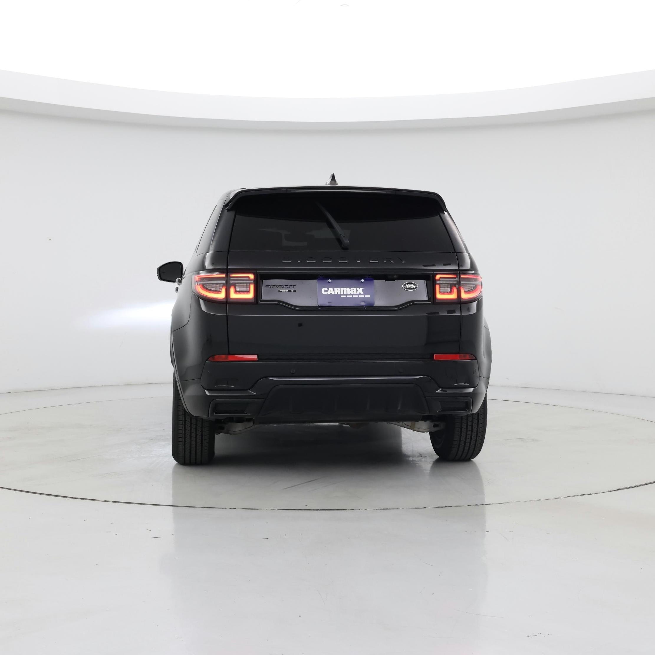 Thumbnail: 2020 Land Rover Discovery Sport - 6