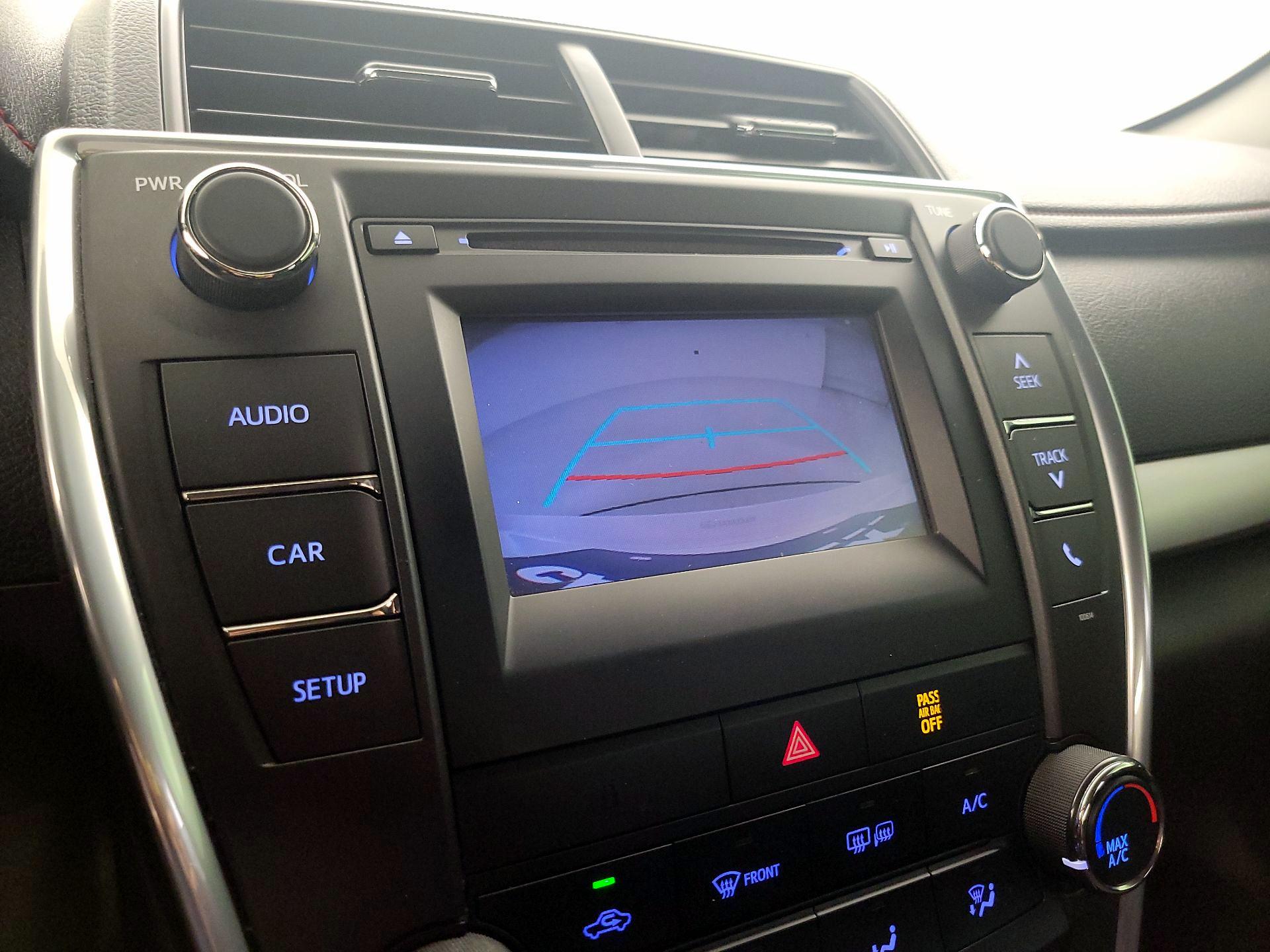 Thumbnail: 2017 Toyota Camry - 14