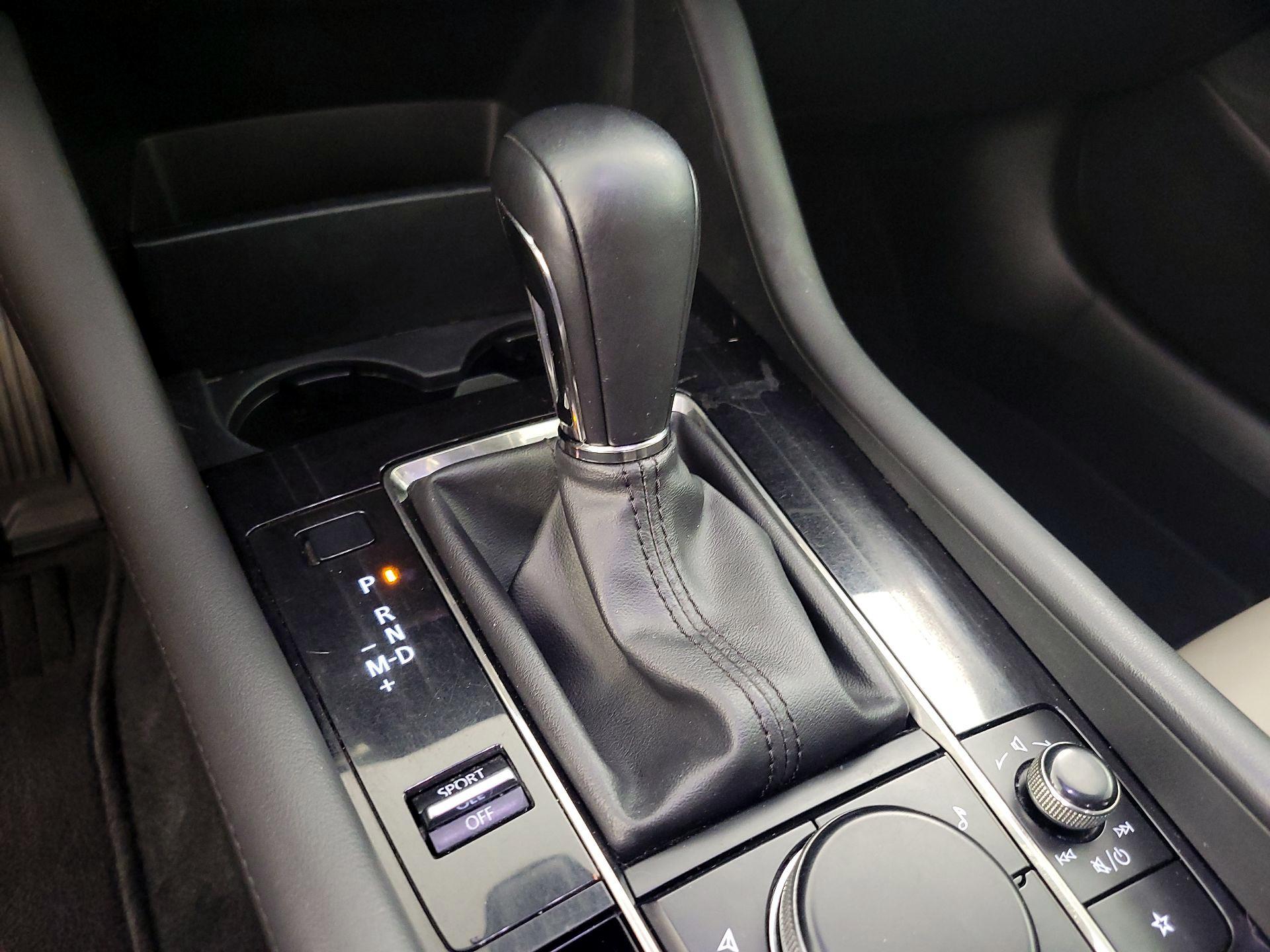 Thumbnail: 2019 Mazda Mazda3 - 17