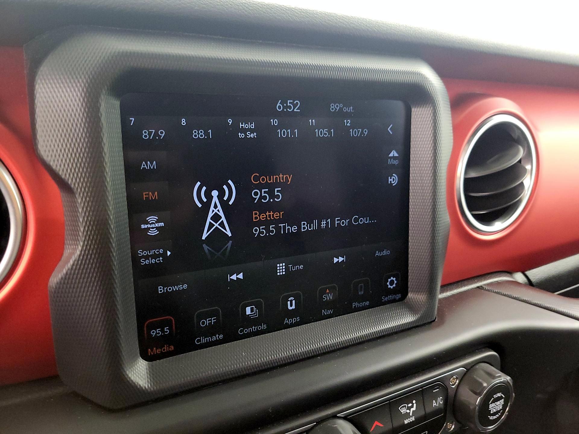 Thumbnail: 2020 Jeep Wrangler - 16