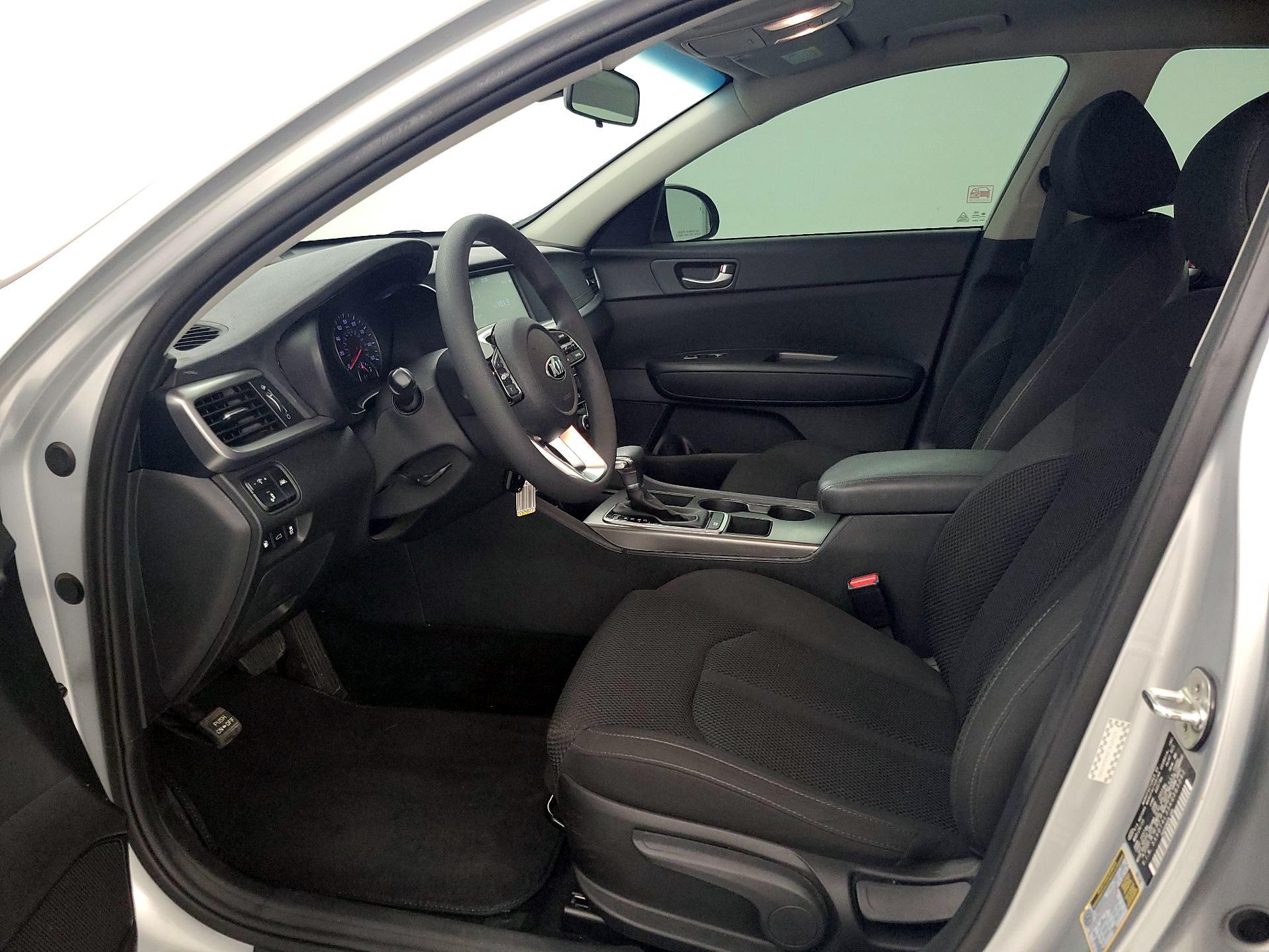 Thumbnail: 2019 Kia Optima - 11