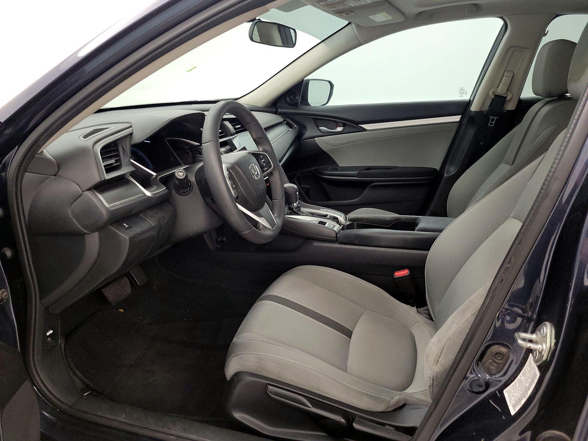 Thumbnail: 2016 Honda Civic - 11