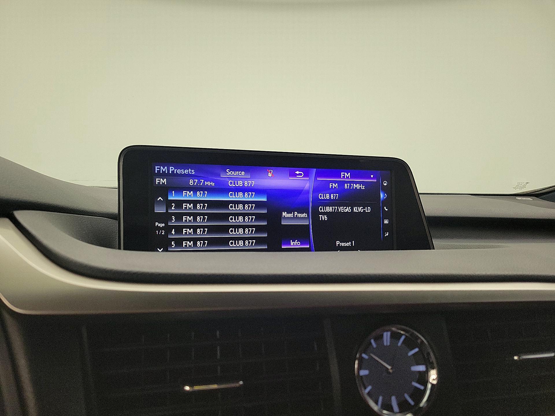 Thumbnail: 2016 Lexus RX - 16