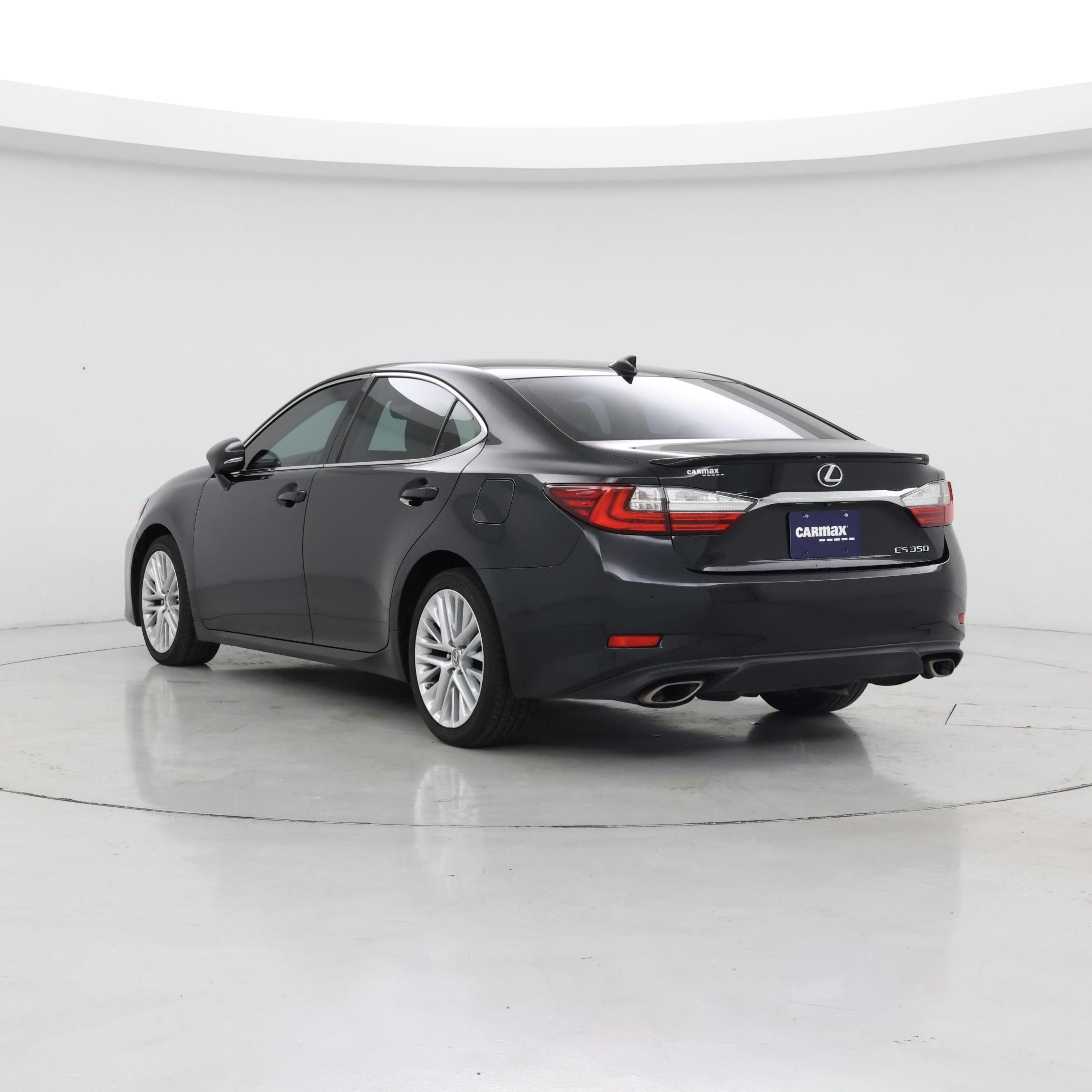 Thumbnail: 2017 Lexus ES - 2