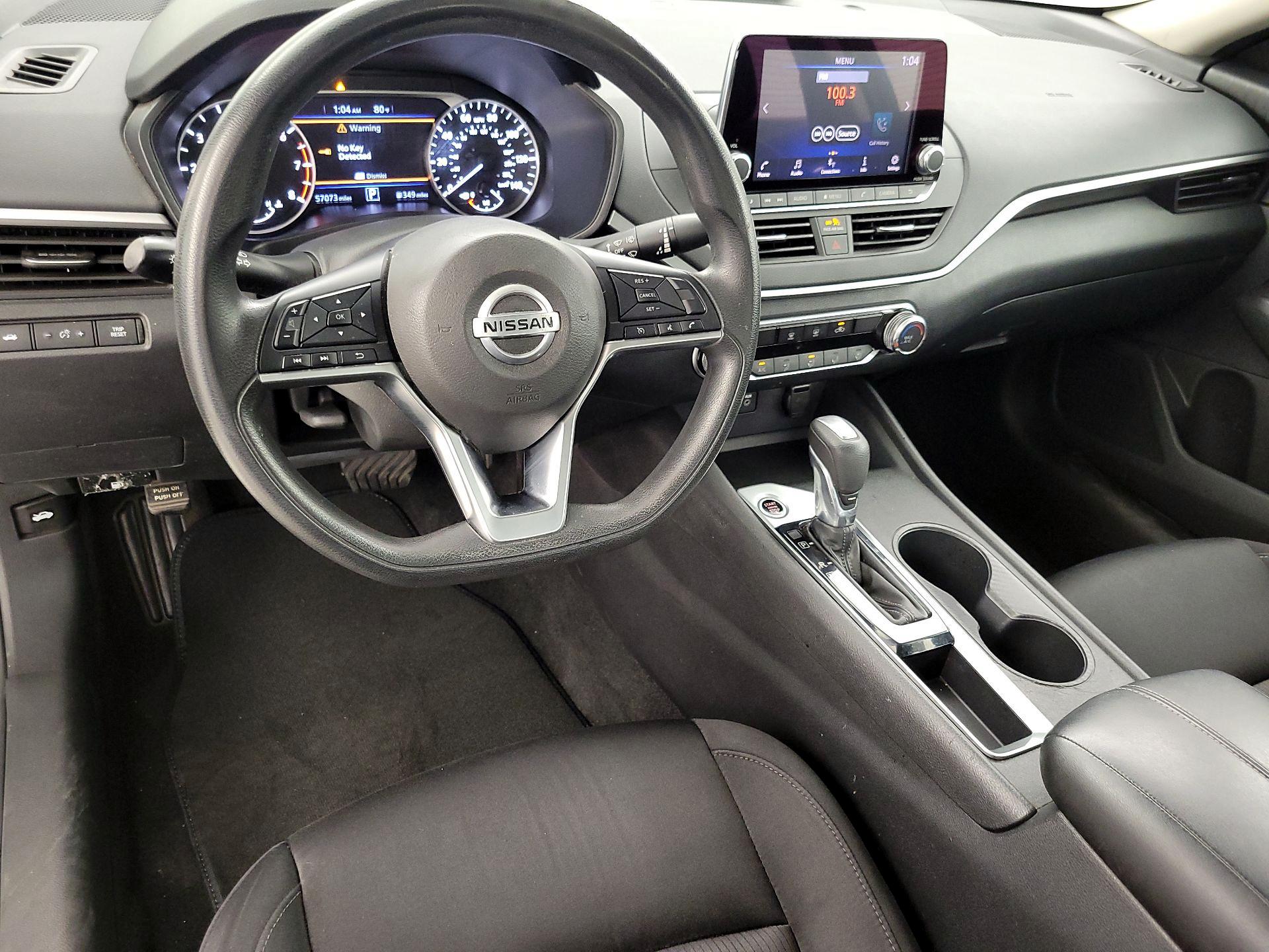 Thumbnail: 2019 Nissan Altima - 9
