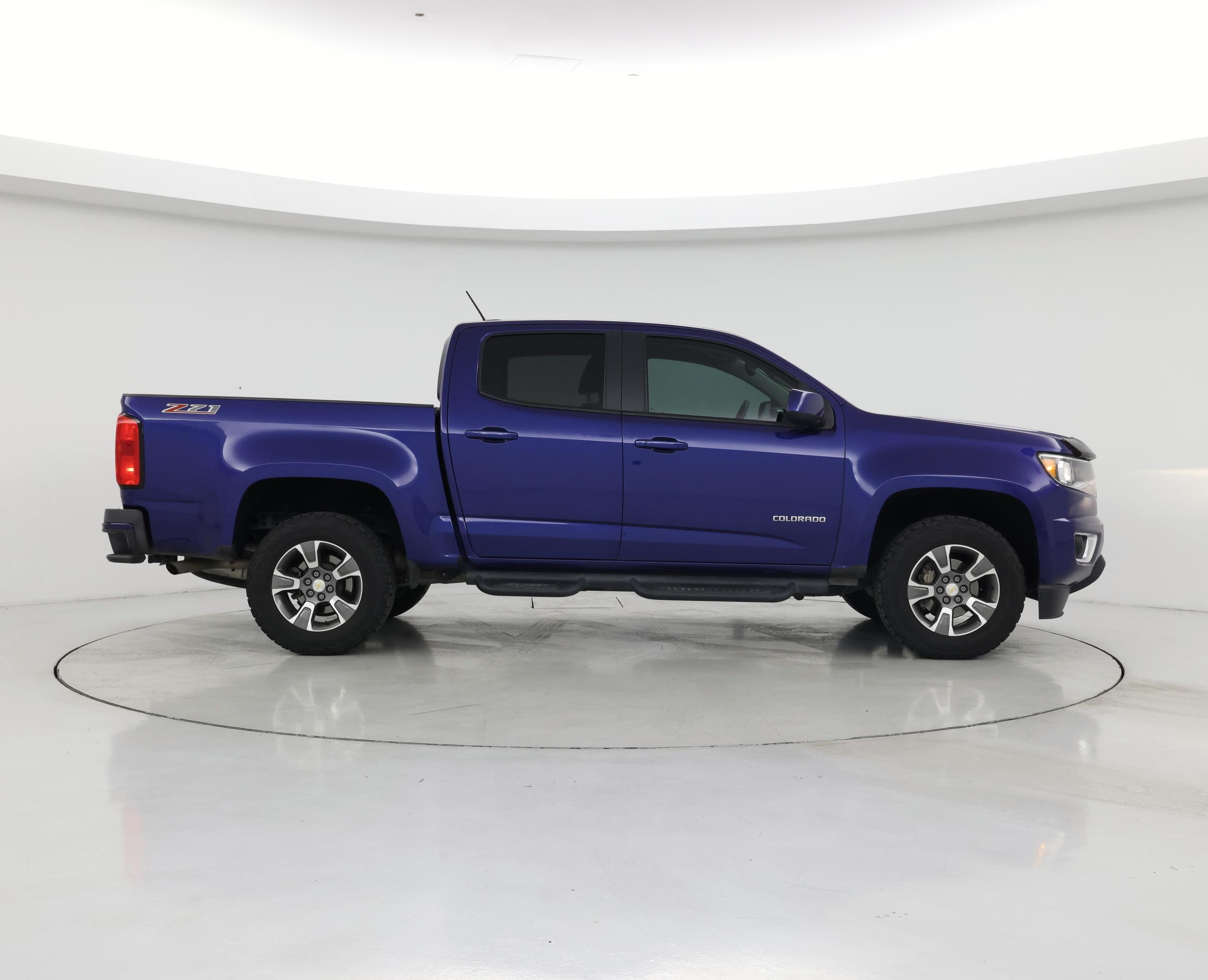 Thumbnail: 2017 Chevrolet Colorado - 7