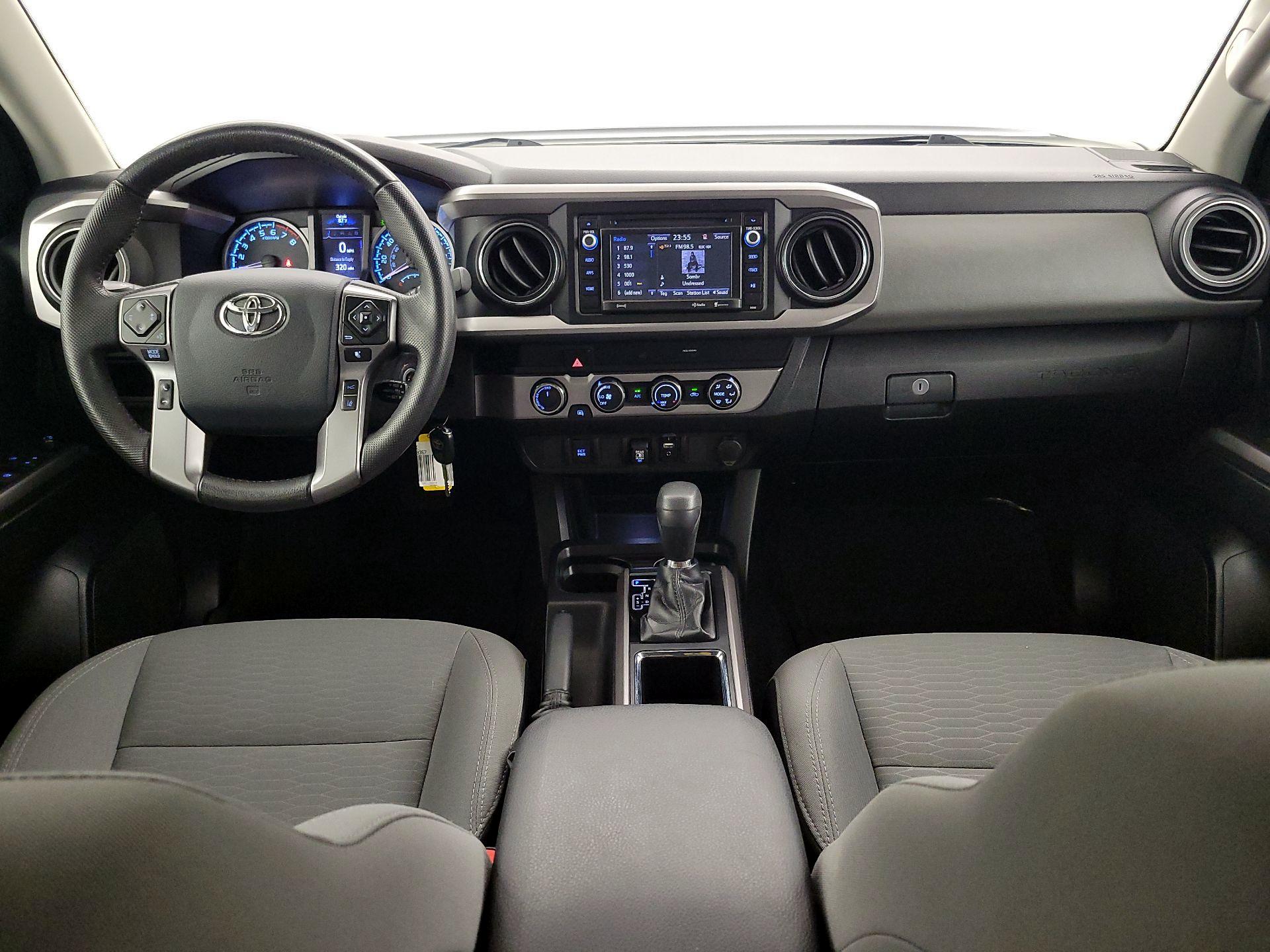 Thumbnail: 2019 Toyota Tacoma - 9