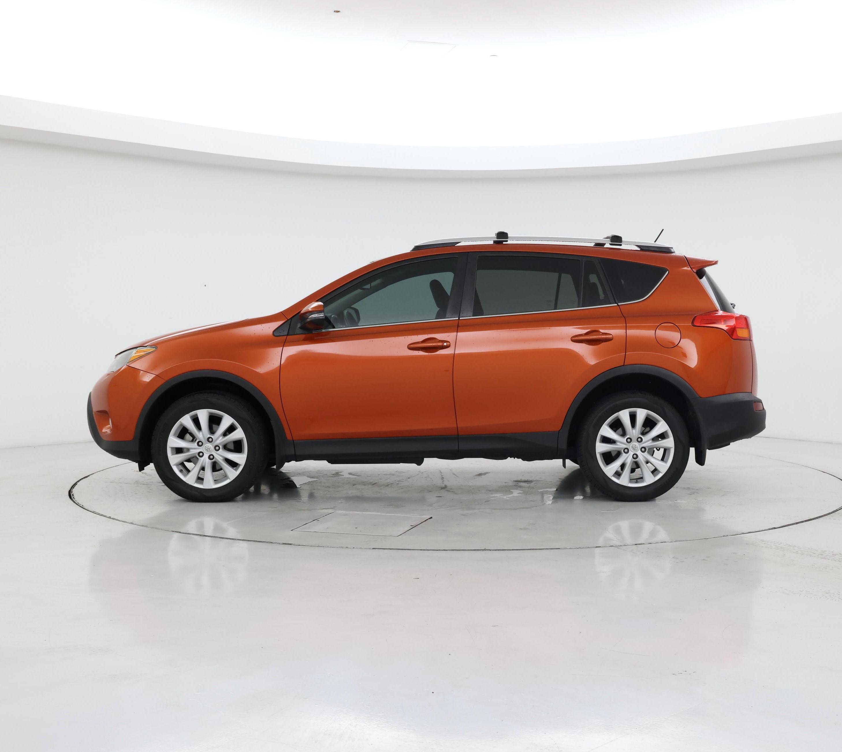 Thumbnail: 2015 Toyota RAV4 - 3