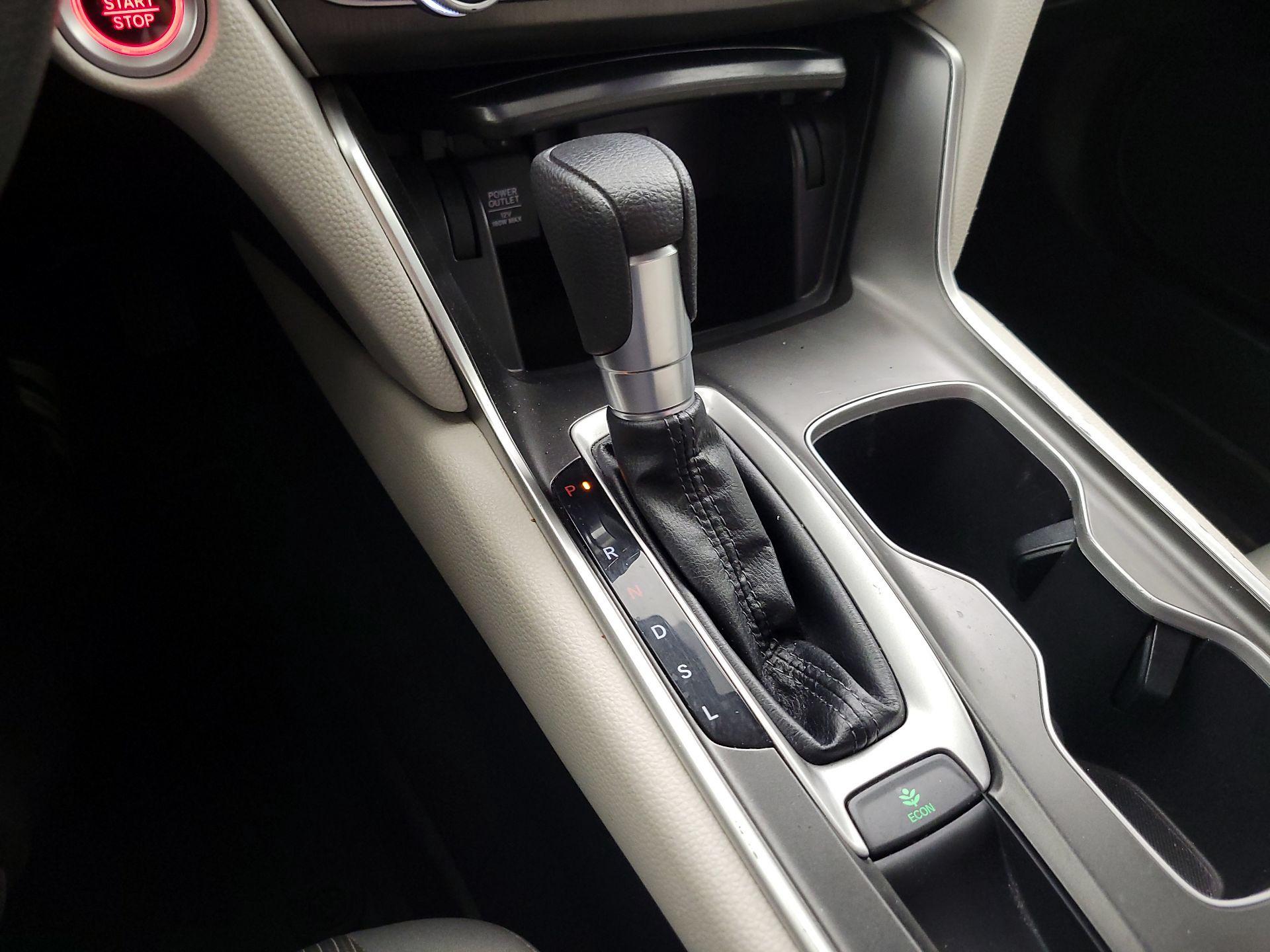 Thumbnail: 2020 Honda Accord - 17
