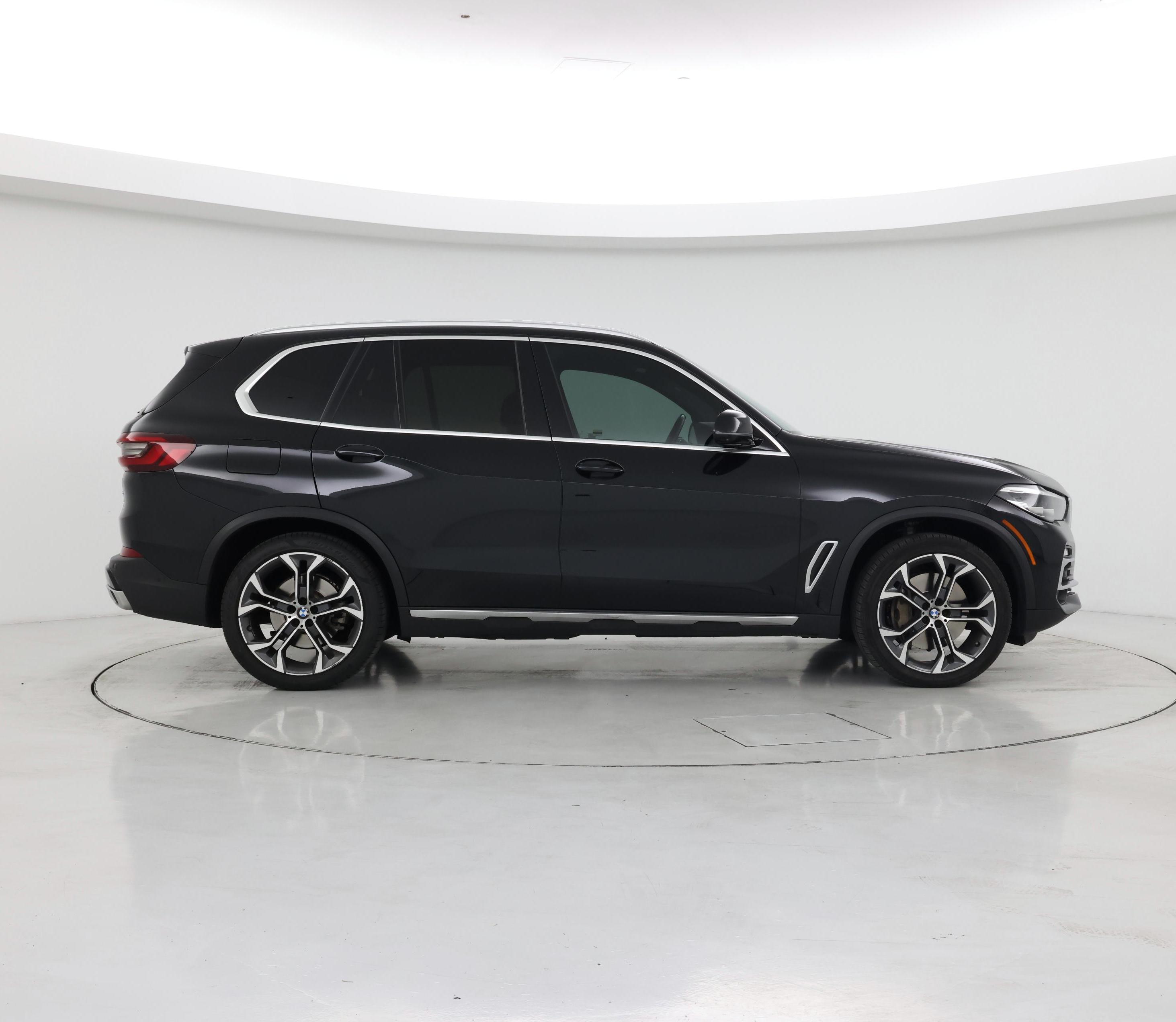 Thumbnail: 2021 BMW X5 - 7