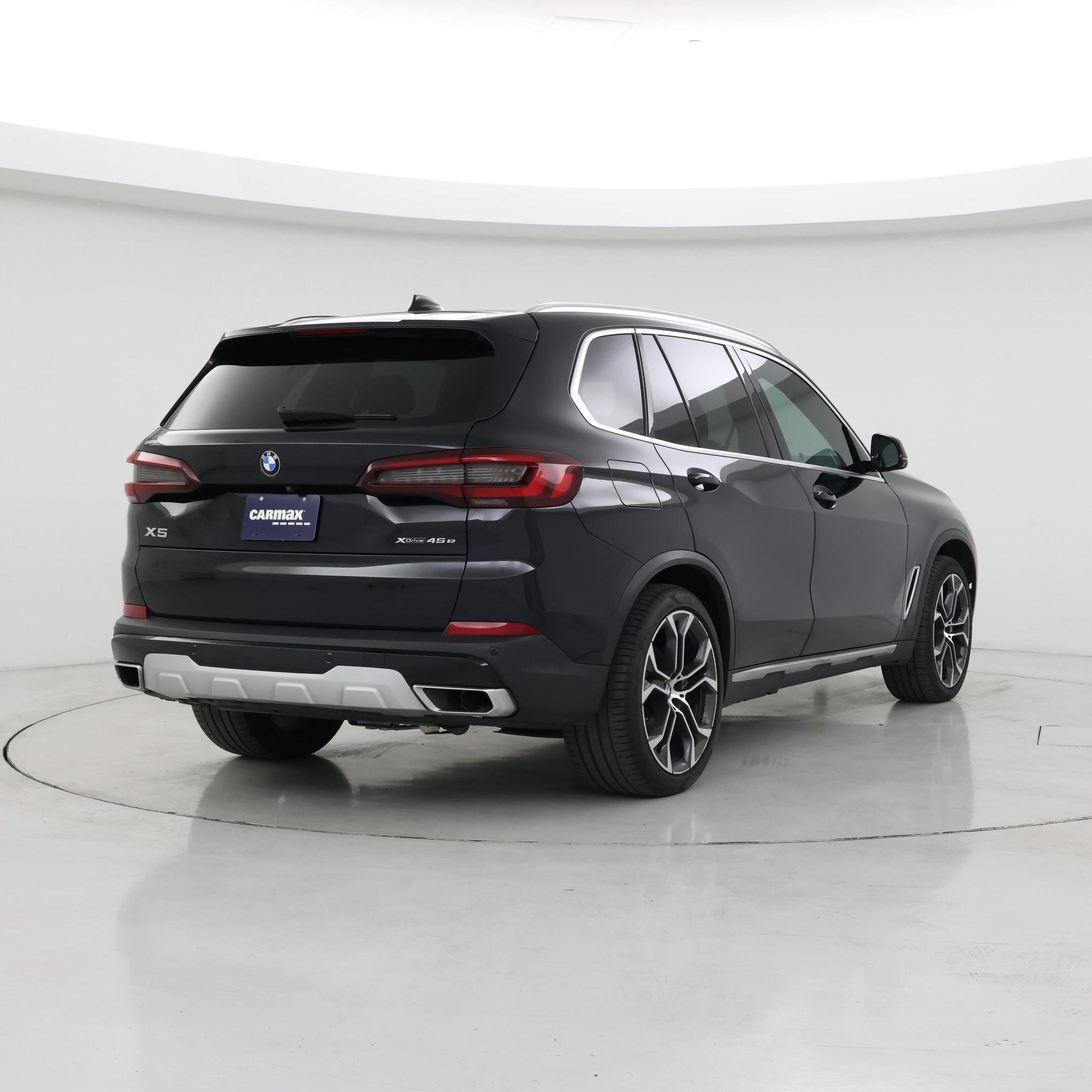Thumbnail: 2021 BMW X5 - 8