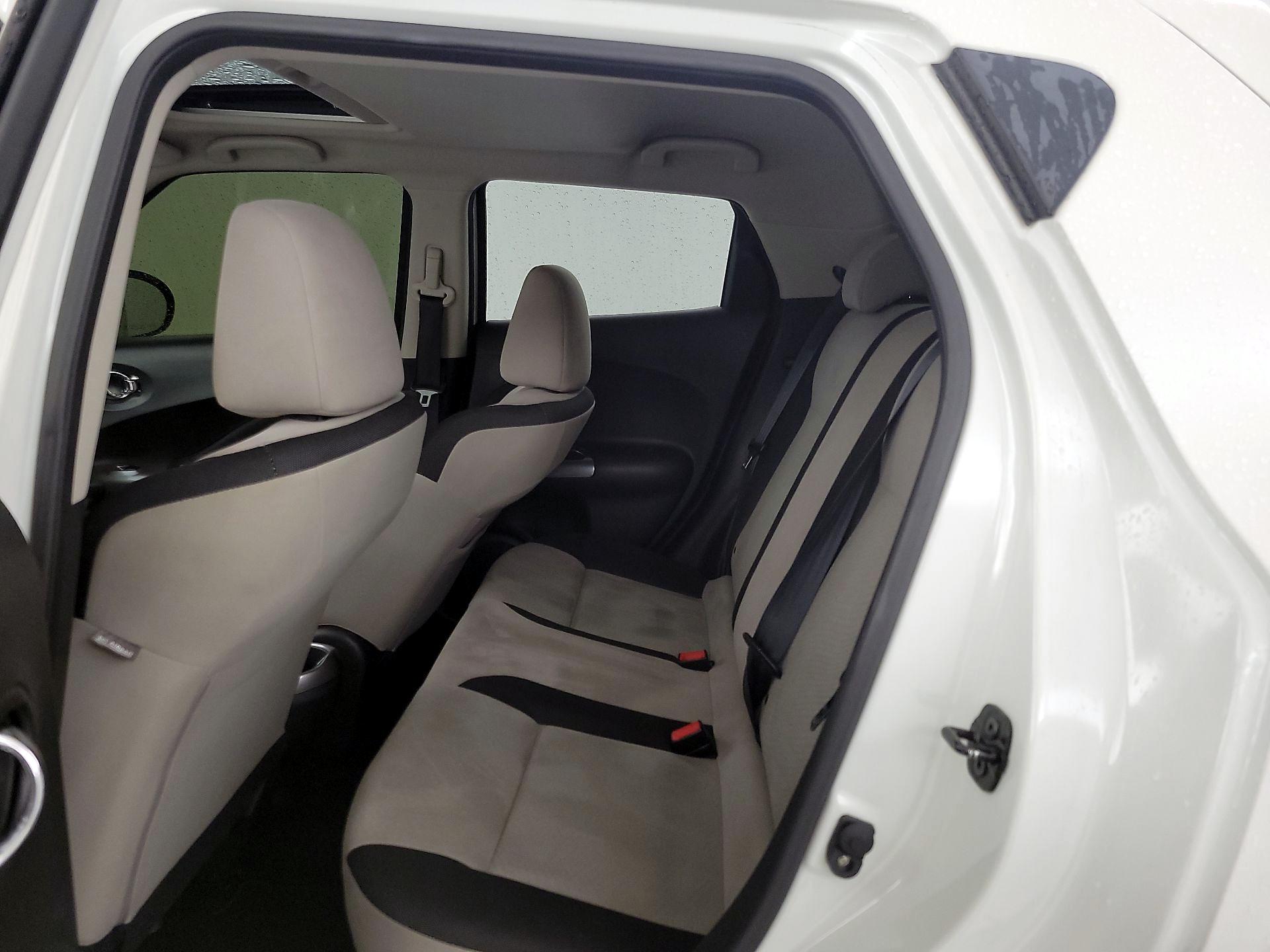 Thumbnail: 2014 Nissan Juke - 18