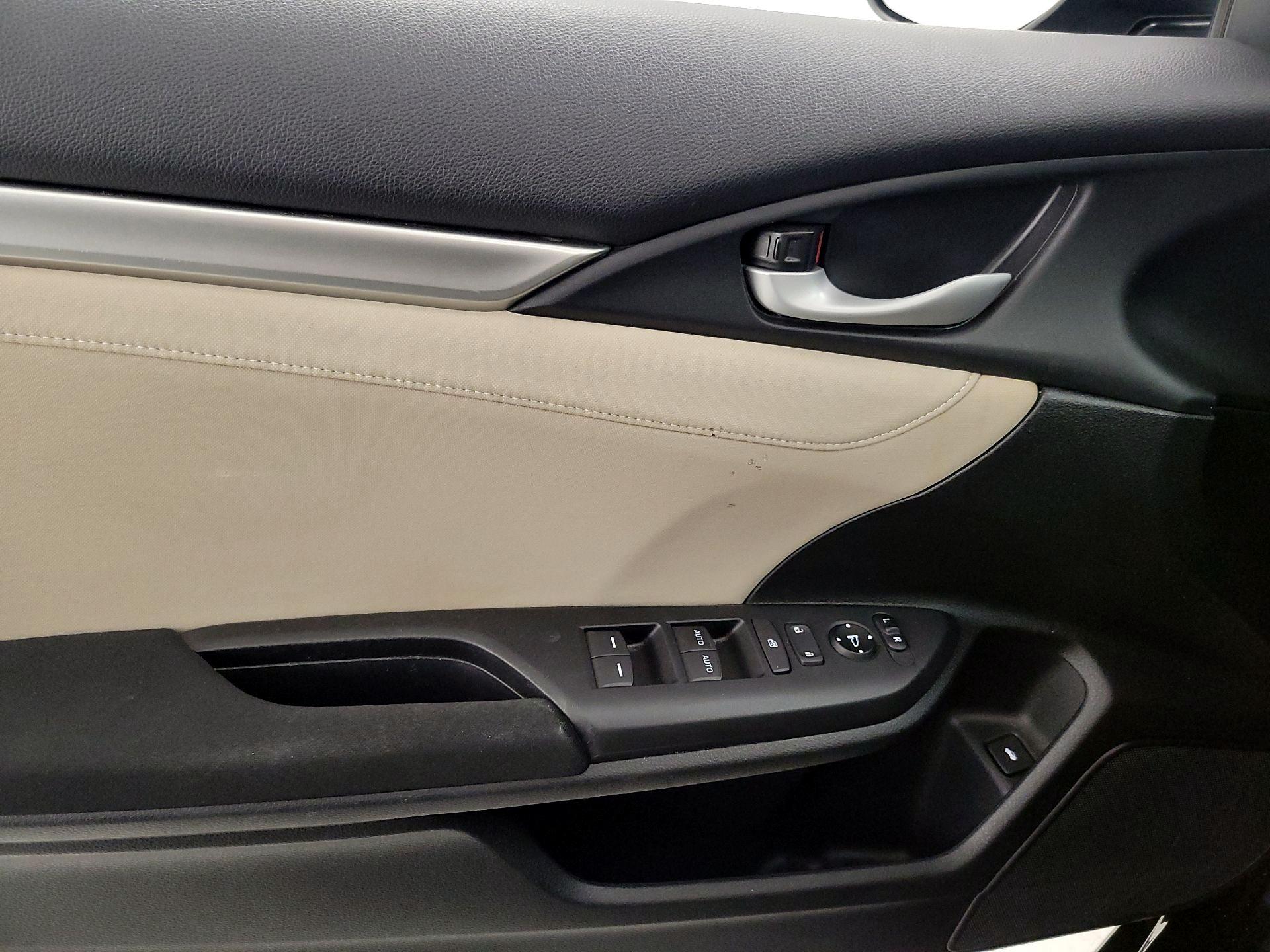 Thumbnail: 2018 Honda Civic - 12