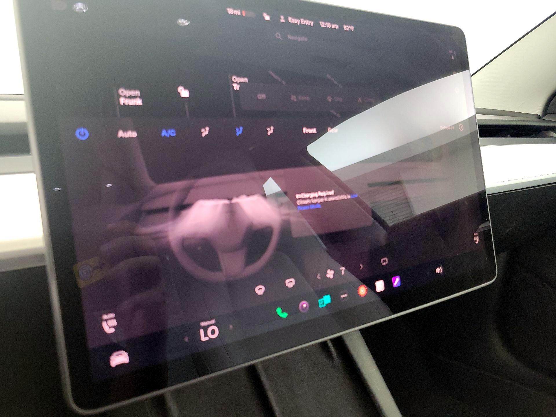Thumbnail: 2021 Tesla Model 3 - 16