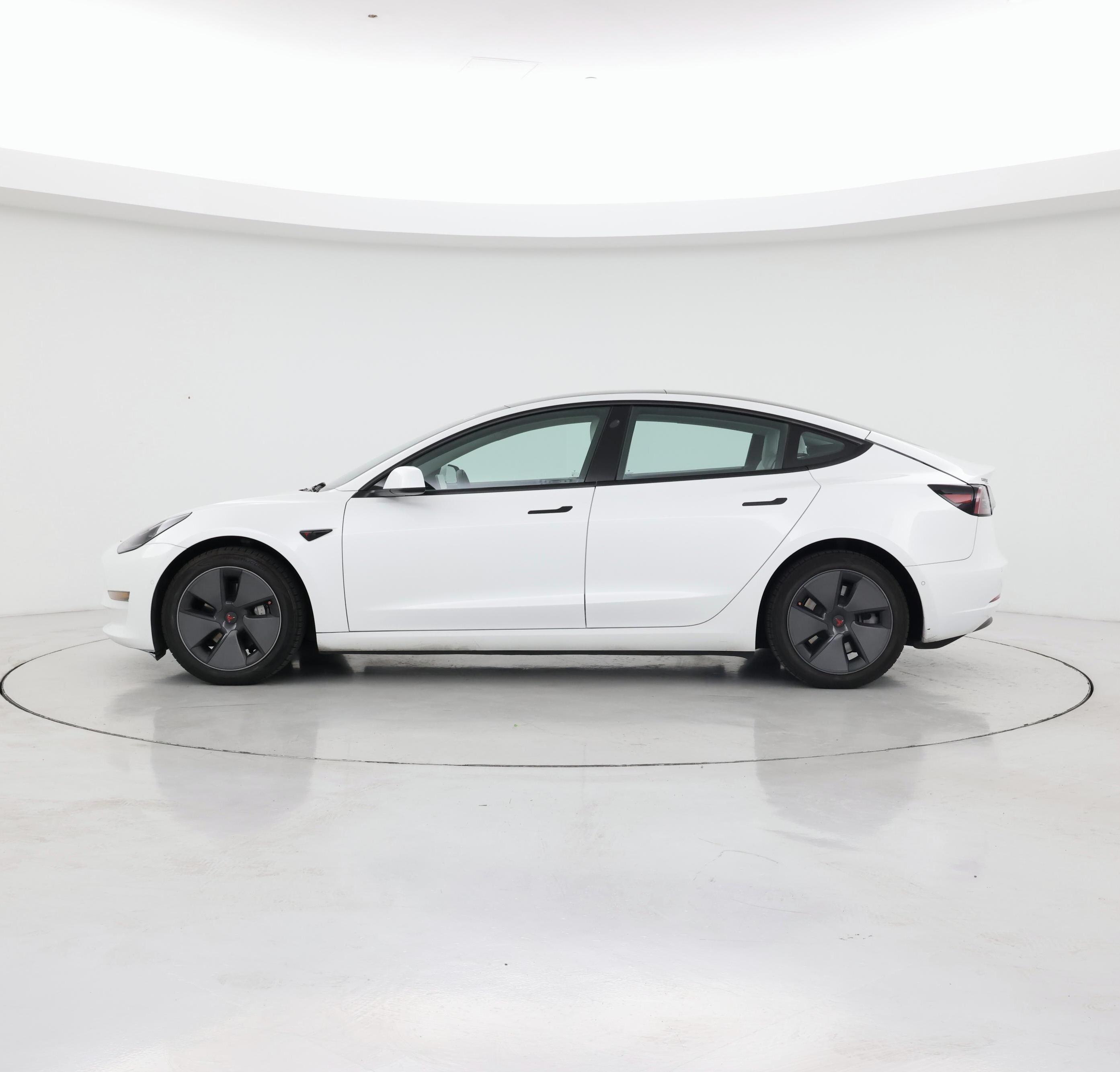 Thumbnail: 2021 Tesla Model 3 - 3