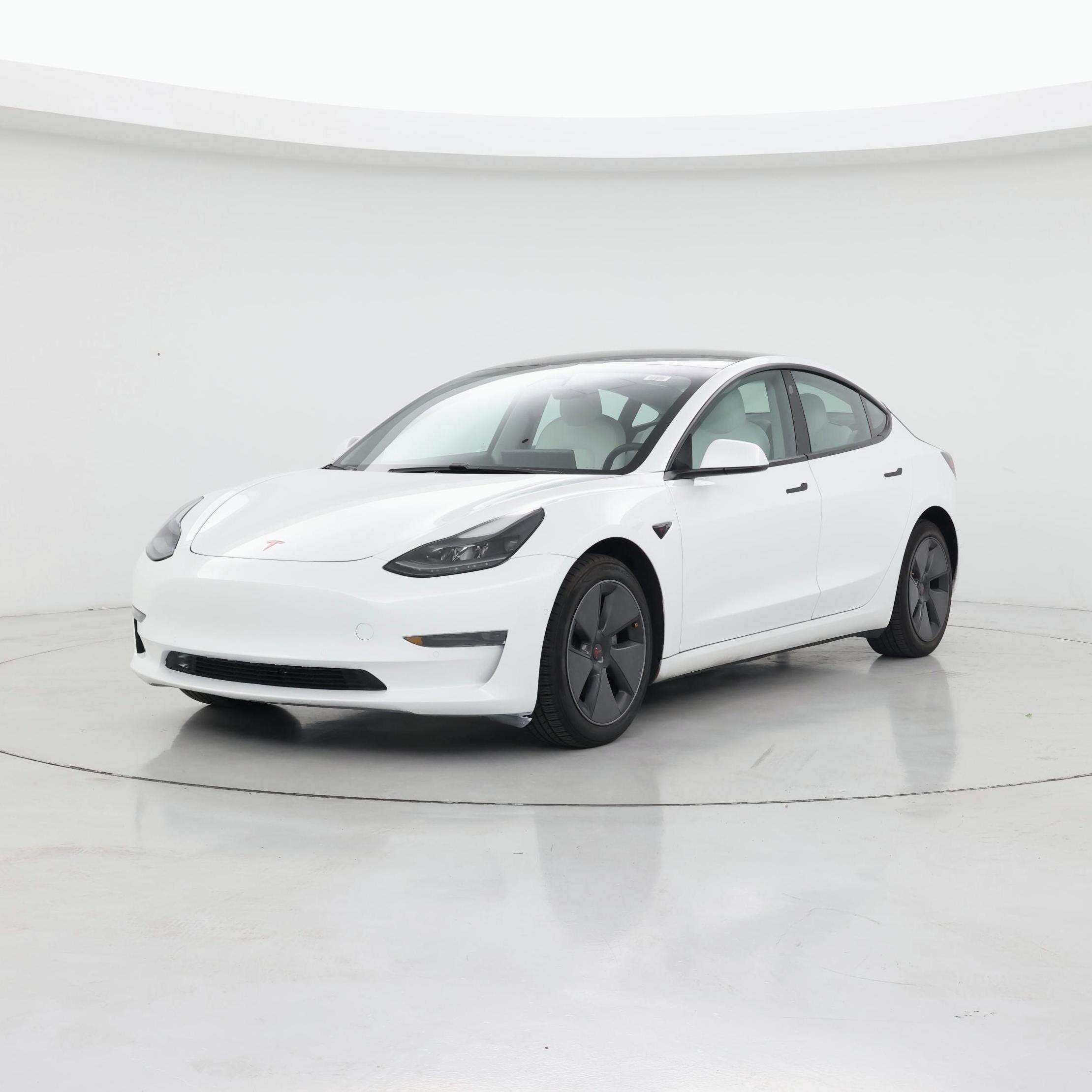 Thumbnail: 2021 Tesla Model 3 - 4