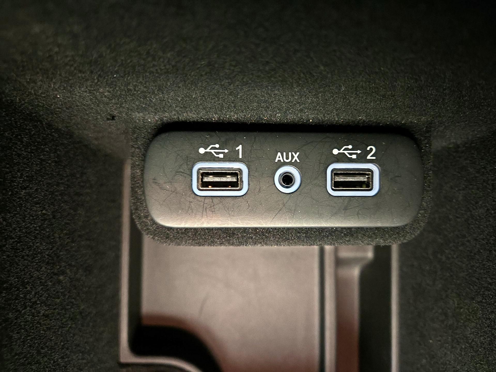 Thumbnail: 2022 Dodge Charger - 18