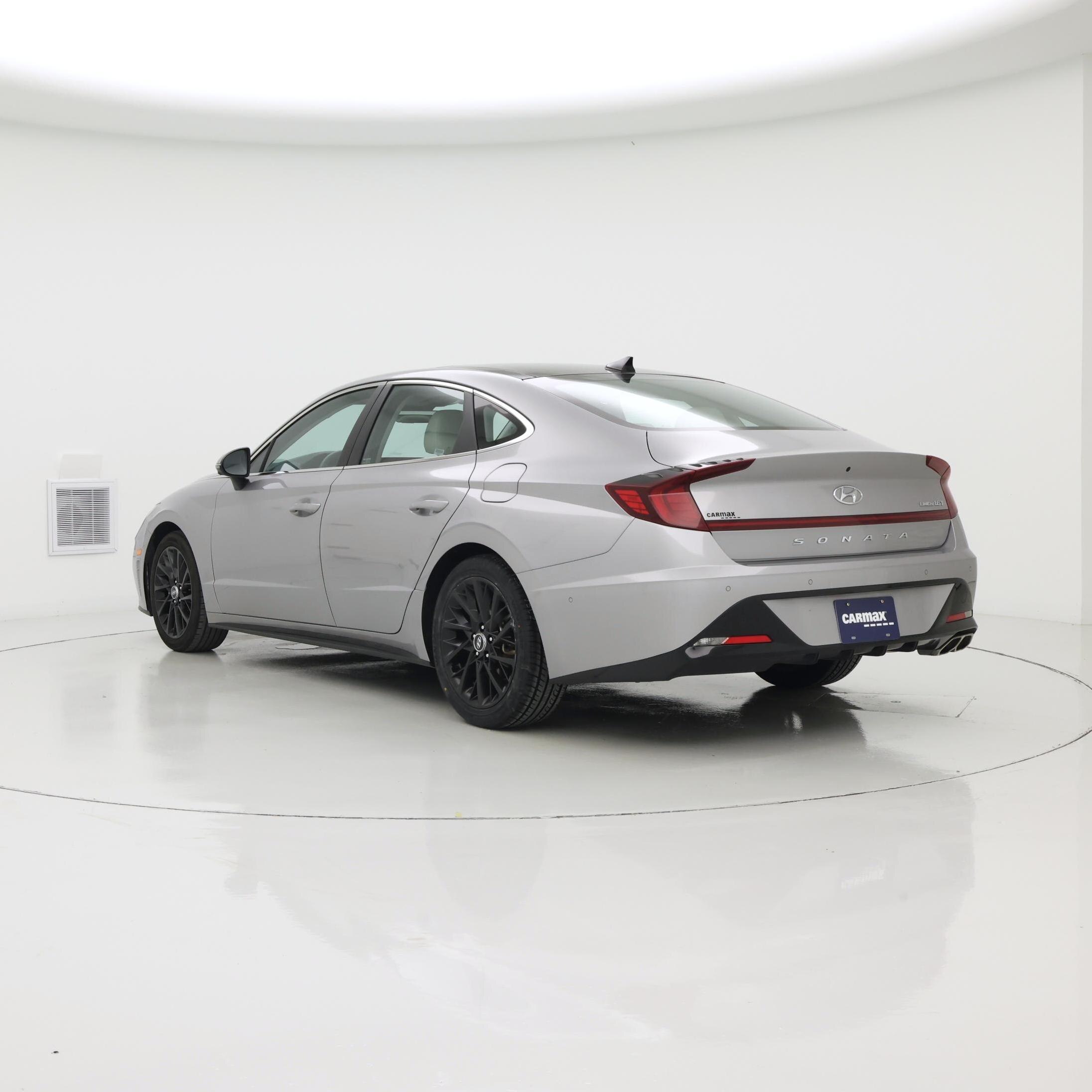 Thumbnail: 2023 Hyundai Sonata - 2