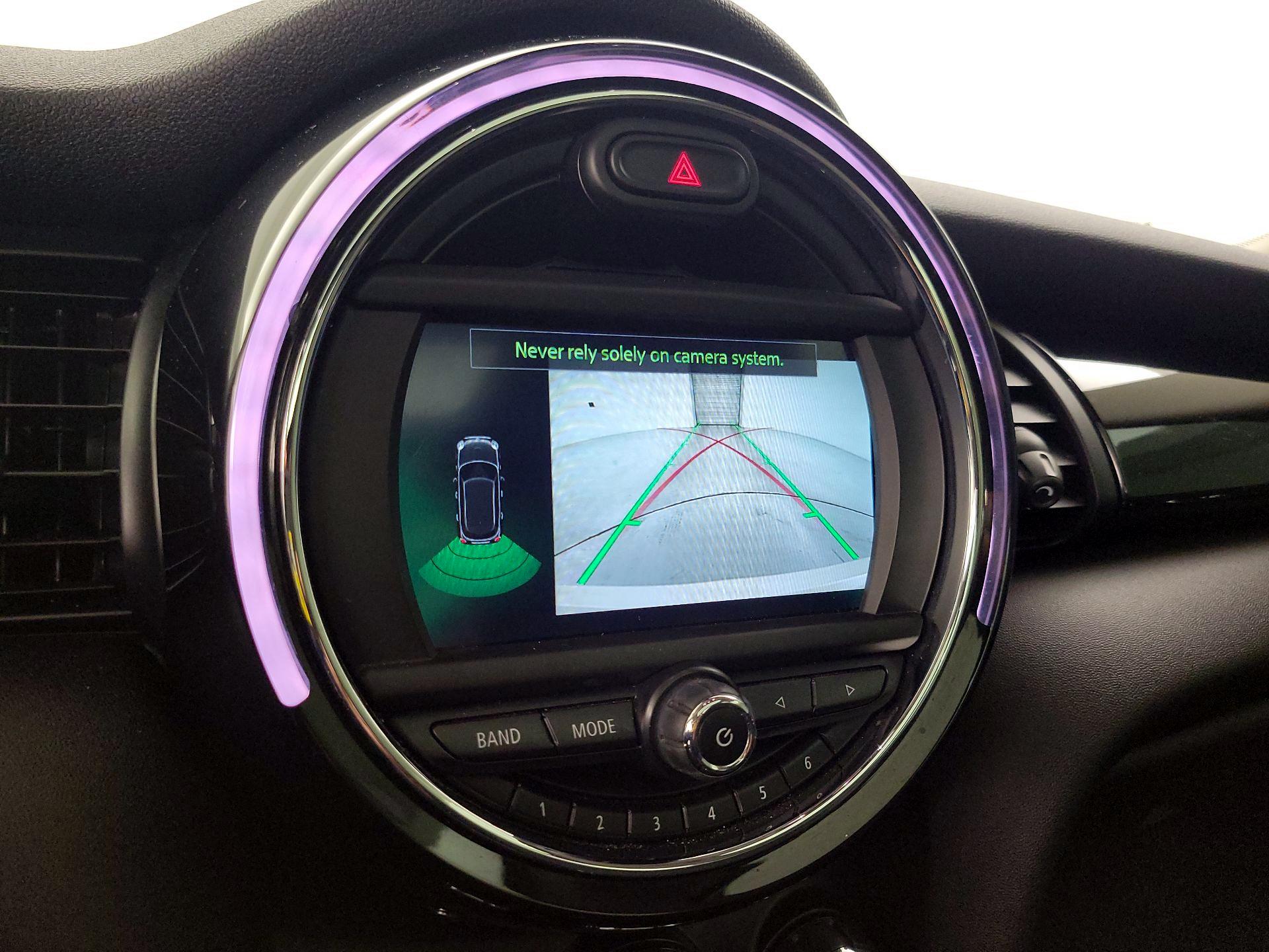 Thumbnail: 2019 MINI Cooper Hardtop - 14