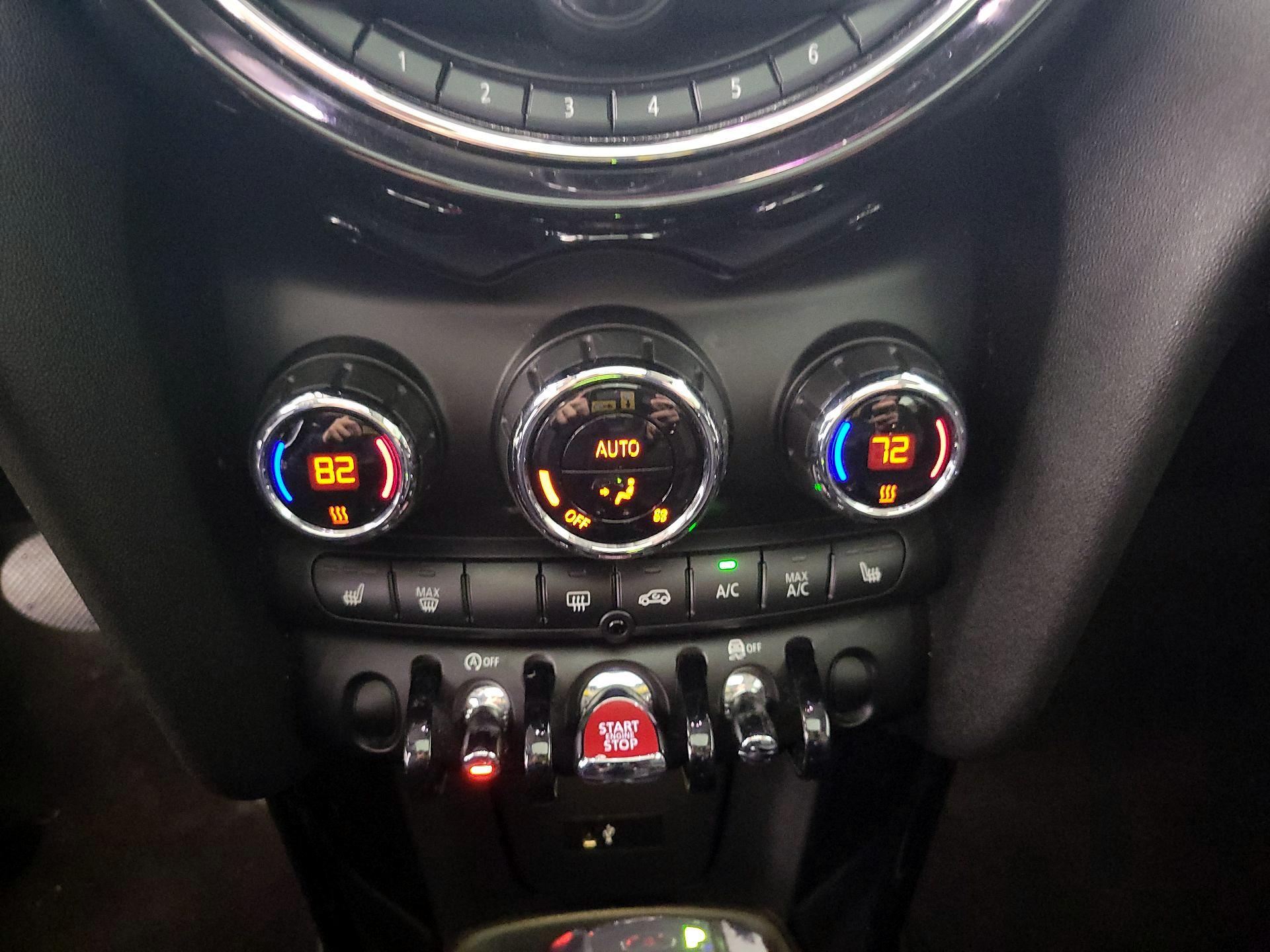 Thumbnail: 2019 MINI Cooper Hardtop - 16