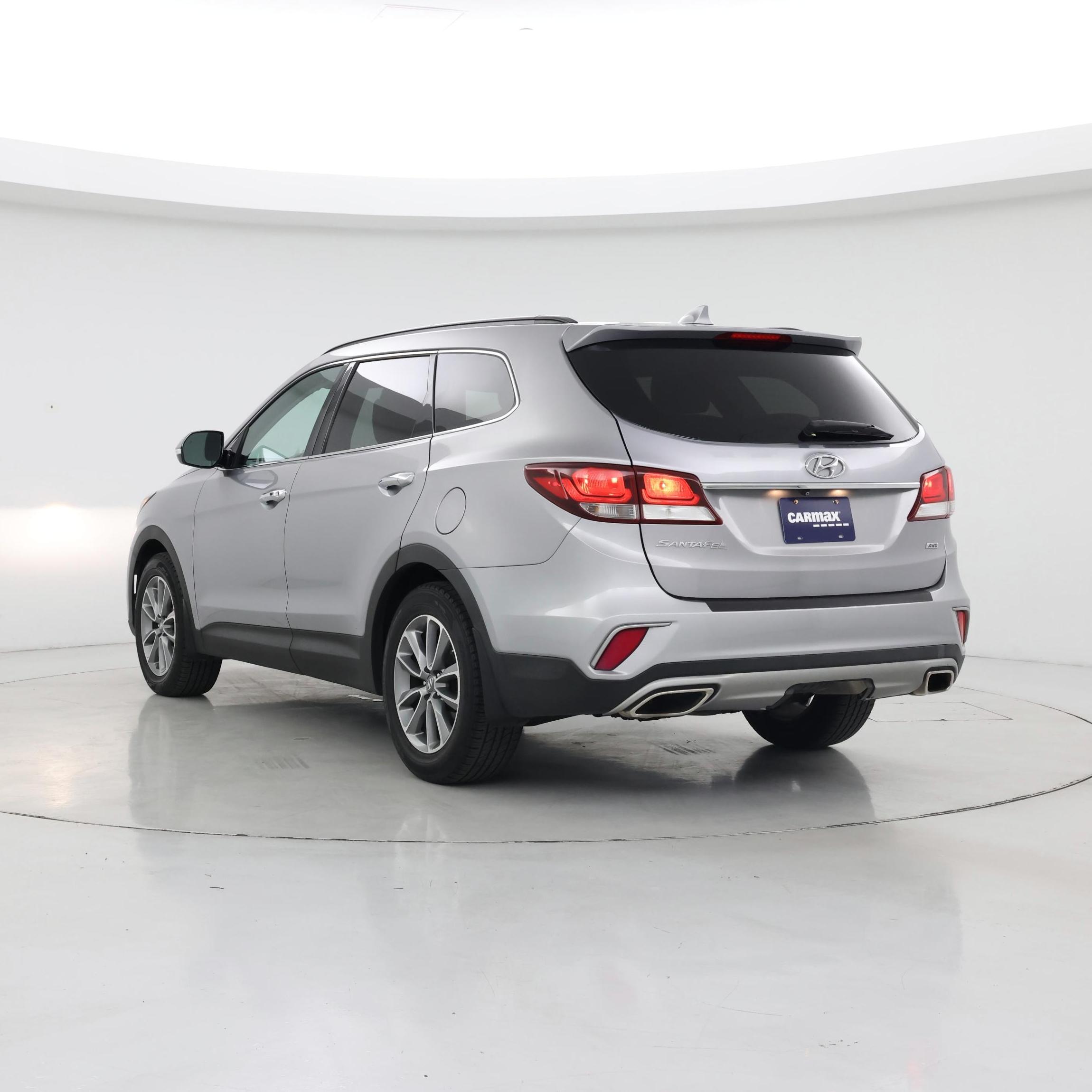 Thumbnail: 2018 Hyundai Santa Fe - 2