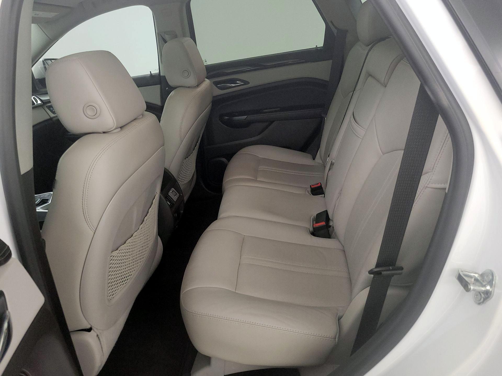 Thumbnail: 2015 Cadillac SRX - 19