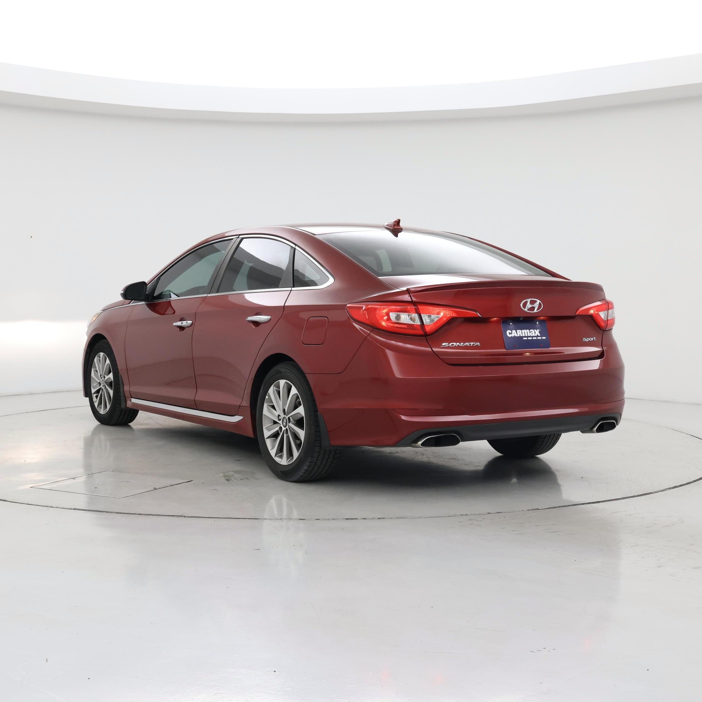Thumbnail: 2016 Hyundai Sonata - 2