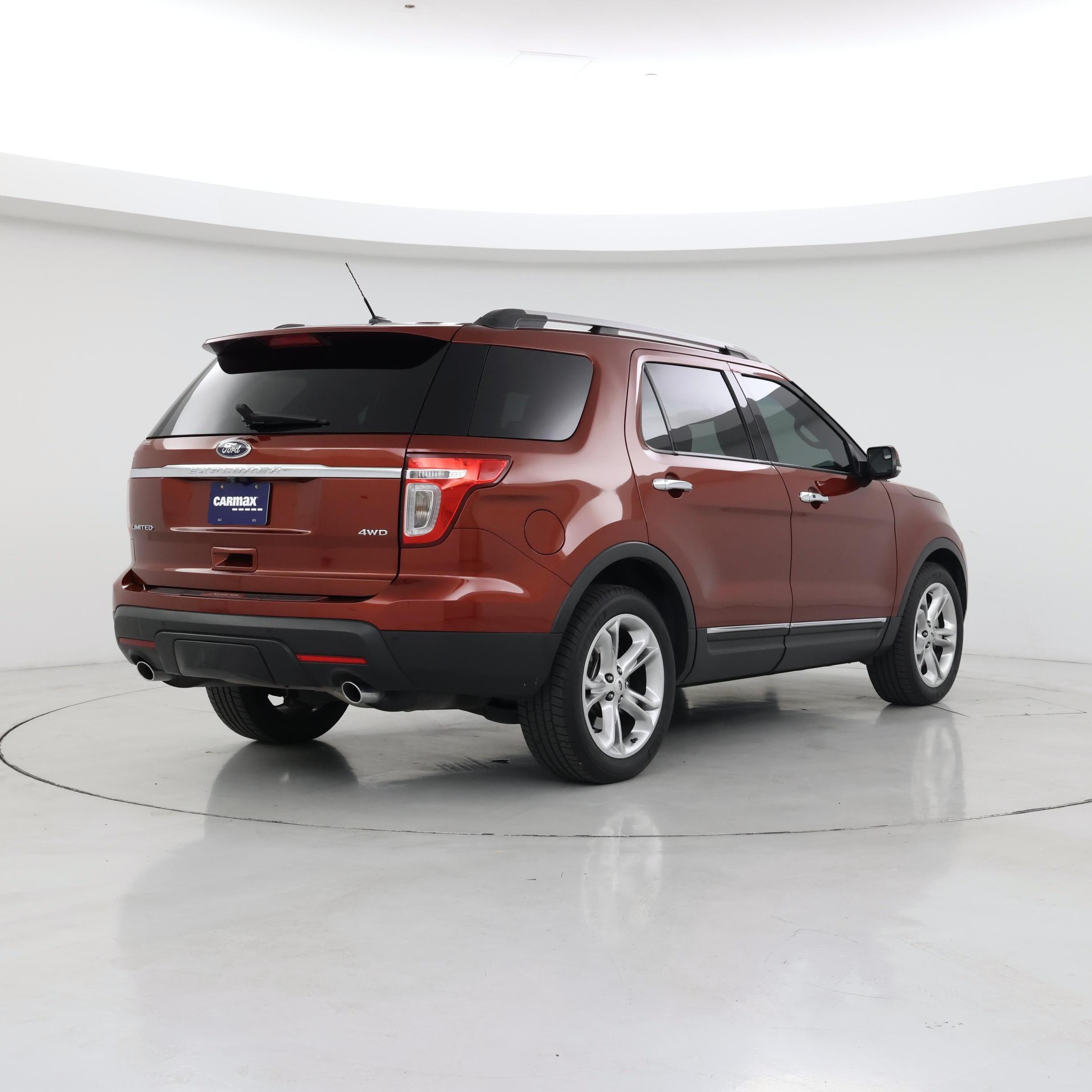 Thumbnail: 2014 Ford Explorer - 8