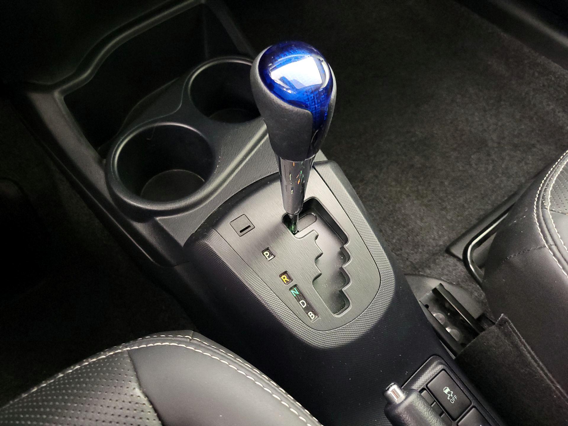 Thumbnail: 2018 Toyota Prius c - 17