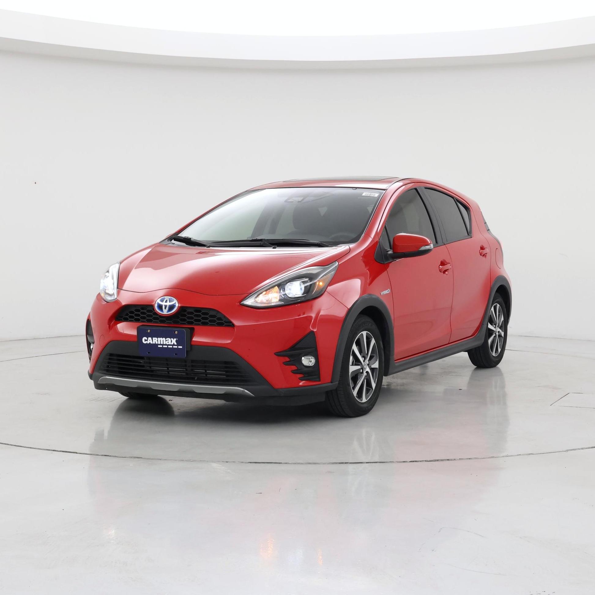 Thumbnail: 2018 Toyota Prius c - 4