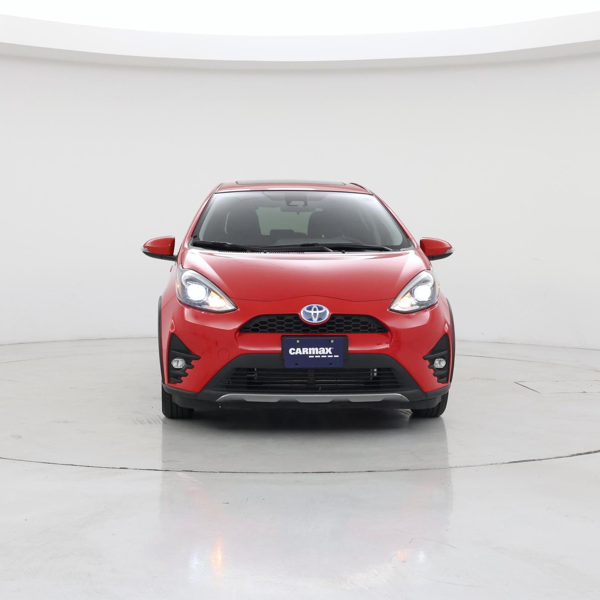 Thumbnail: 2018 Toyota Prius c - 5