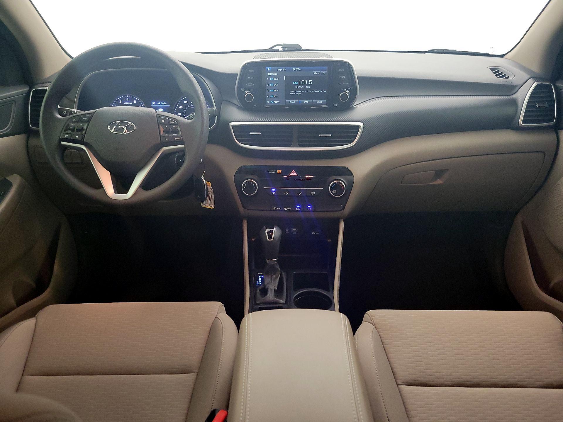 Thumbnail: 2021 Hyundai Tucson - 9