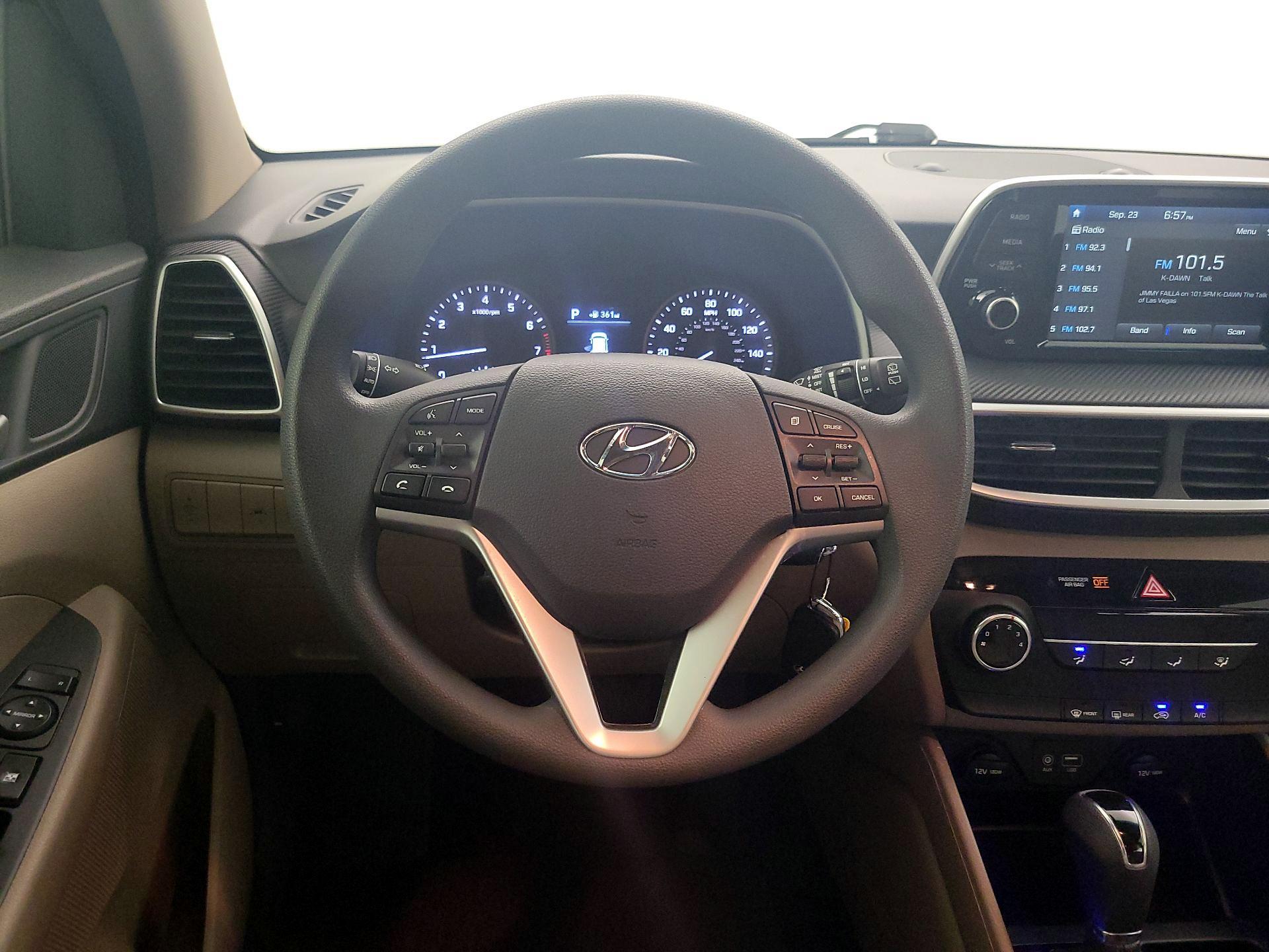 Thumbnail: 2021 Hyundai Tucson - 10