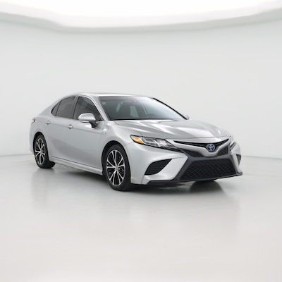2020 Toyota Camry Hybrid SE